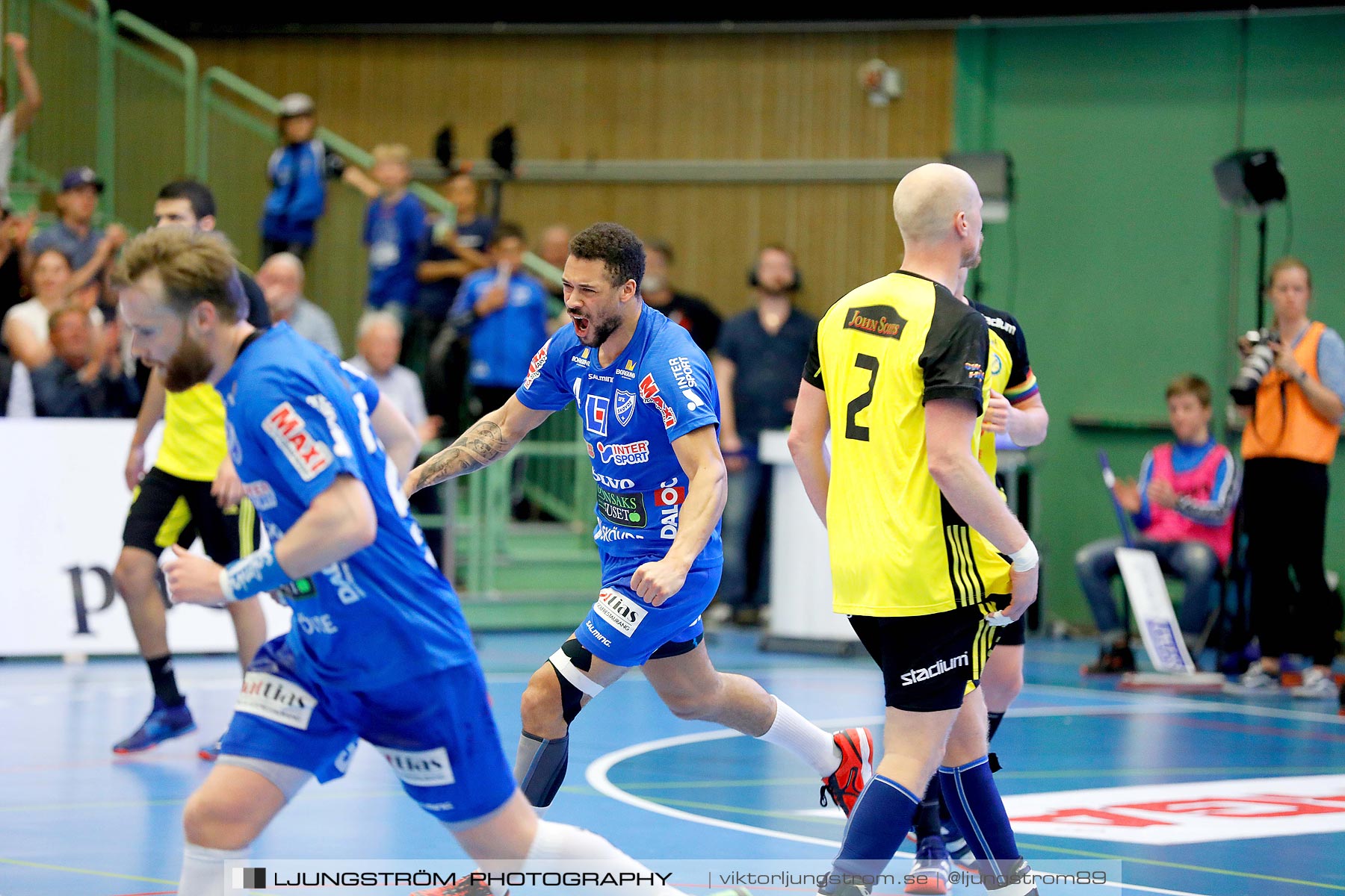 IFK Skövde HK-IK Sävehof 1/2-final 1 30-29,herr,Arena Skövde,Skövde,Sverige,Handboll,,2019,219293