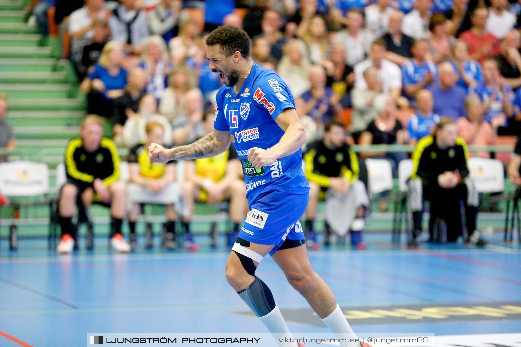 IFK Skövde HK-IK Sävehof 1/2-final 1 30-29,herr,Arena Skövde,Skövde,Sverige,Handboll,,2019,219295