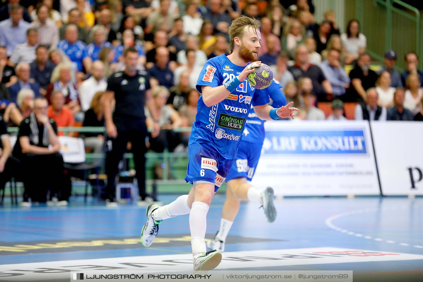 IFK Skövde HK-IK Sävehof 1/2-final 1 30-29,herr,Arena Skövde,Skövde,Sverige,Handboll,,2019,219308