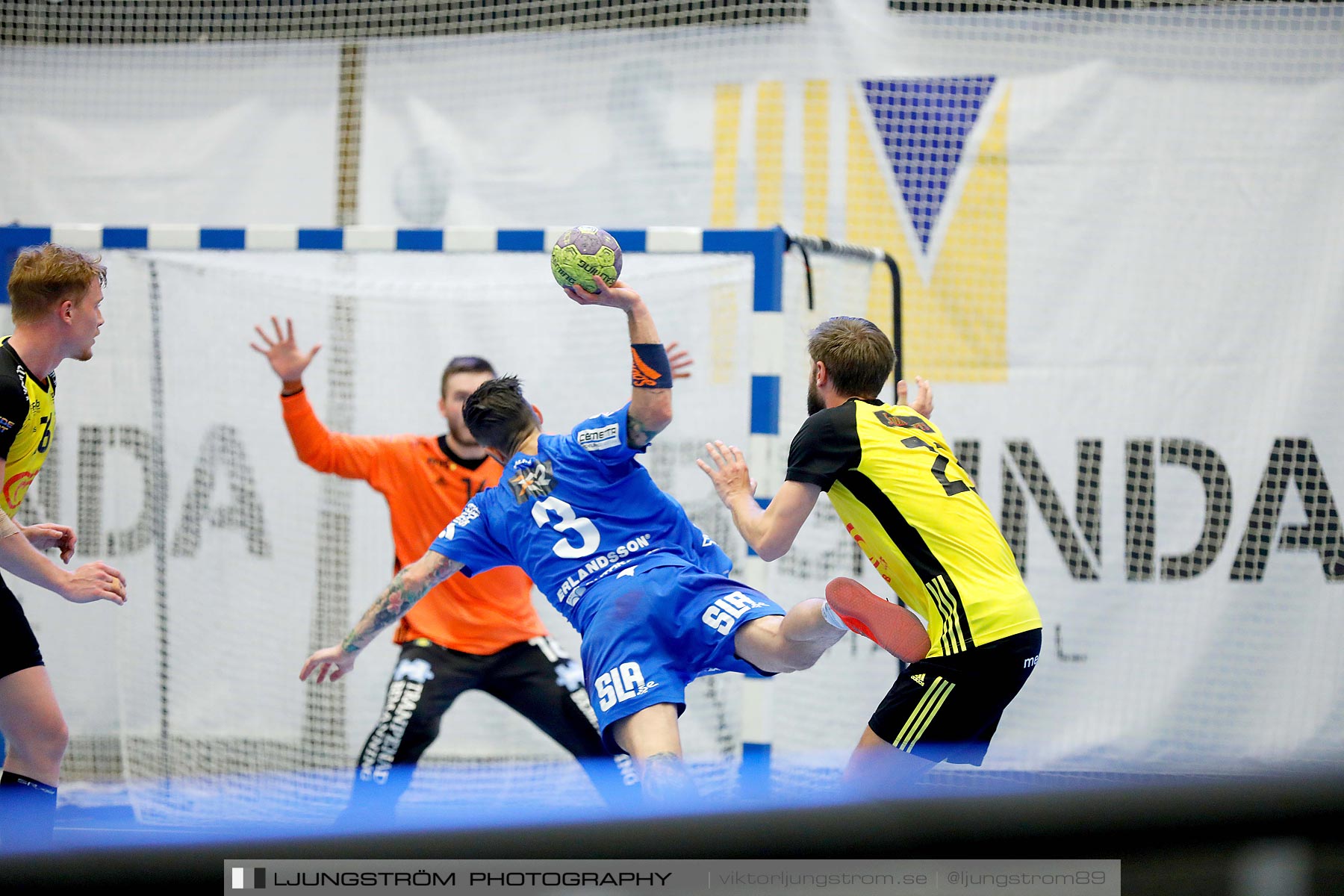 IFK Skövde HK-IK Sävehof 1/2-final 1 30-29,herr,Arena Skövde,Skövde,Sverige,Handboll,,2019,219312