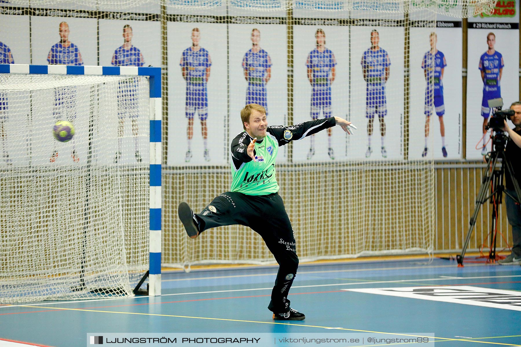 IFK Skövde HK-IK Sävehof 1/2-final 1 30-29,herr,Arena Skövde,Skövde,Sverige,Handboll,,2019,219318