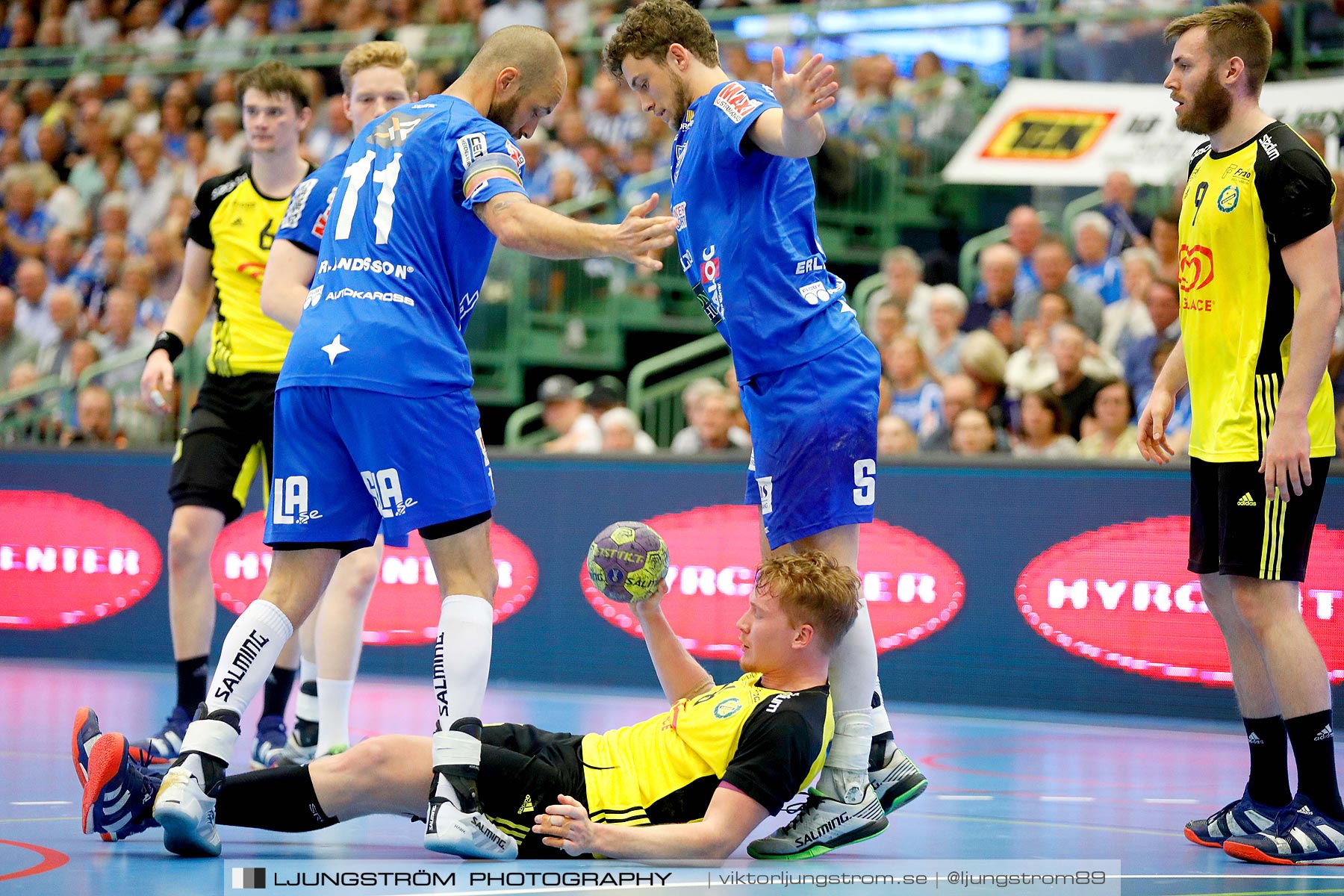 IFK Skövde HK-IK Sävehof 1/2-final 1 30-29,herr,Arena Skövde,Skövde,Sverige,Handboll,,2019,219342