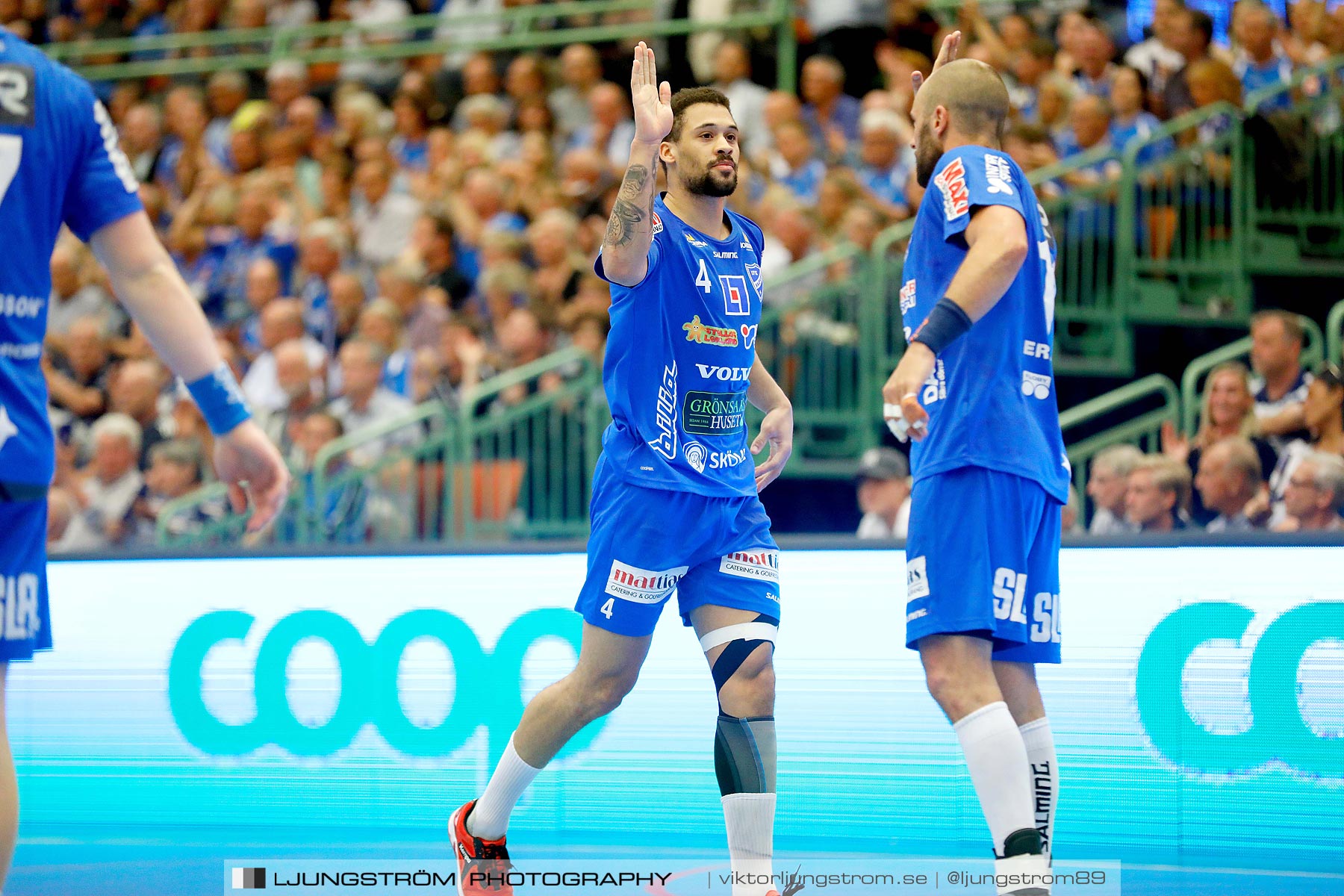 IFK Skövde HK-IK Sävehof 1/2-final 1 30-29,herr,Arena Skövde,Skövde,Sverige,Handboll,,2019,219364