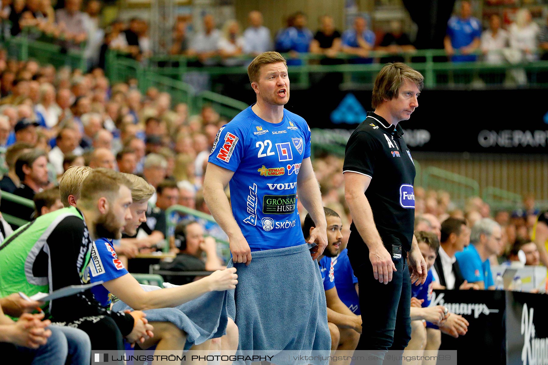 IFK Skövde HK-IK Sävehof 1/2-final 1 30-29,herr,Arena Skövde,Skövde,Sverige,Handboll,,2019,219368