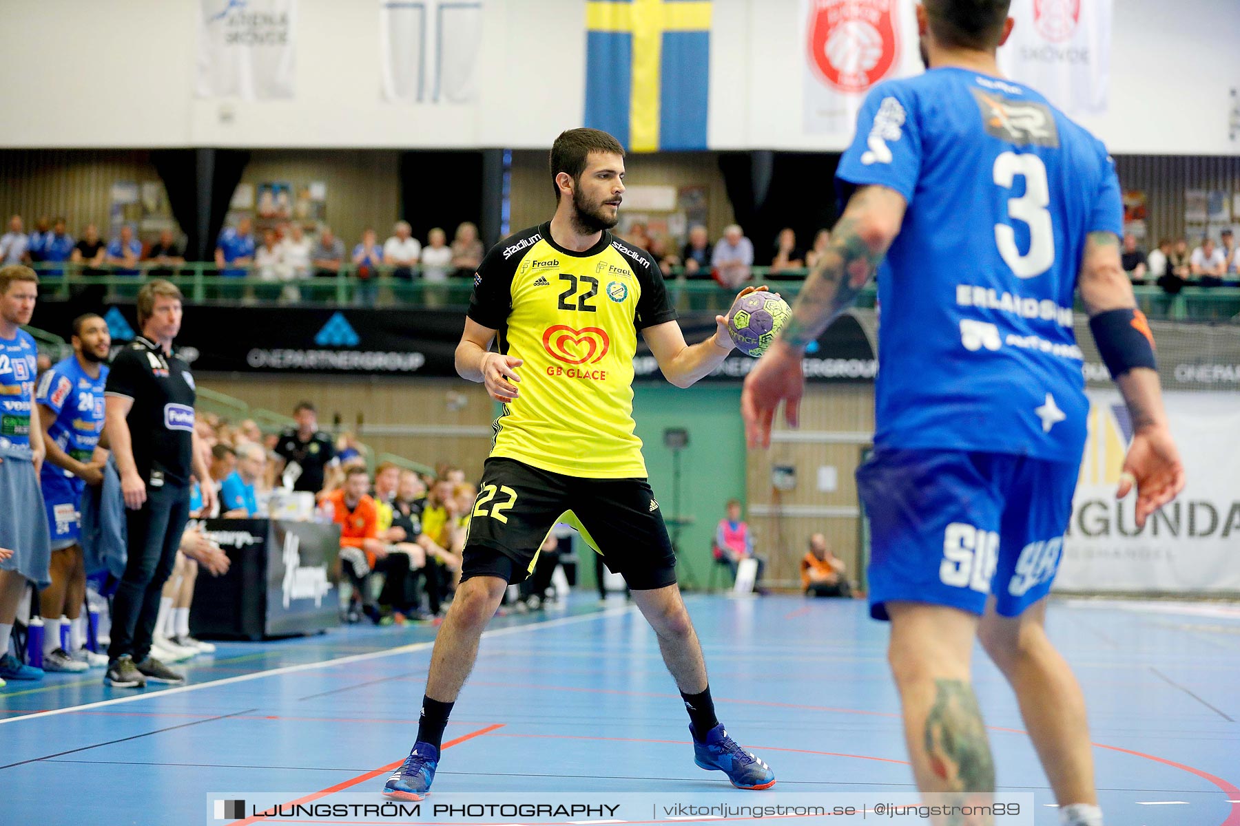 IFK Skövde HK-IK Sävehof 1/2-final 1 30-29,herr,Arena Skövde,Skövde,Sverige,Handboll,,2019,219369