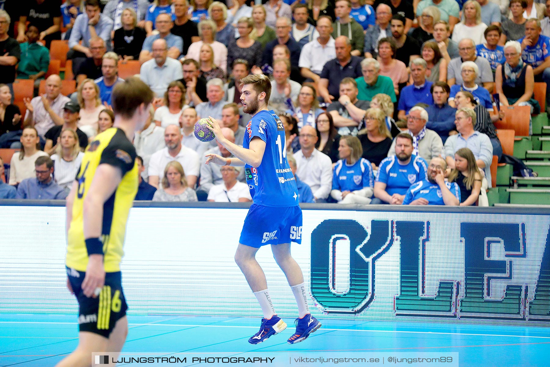 IFK Skövde HK-IK Sävehof 1/2-final 1 30-29,herr,Arena Skövde,Skövde,Sverige,Handboll,,2019,219409