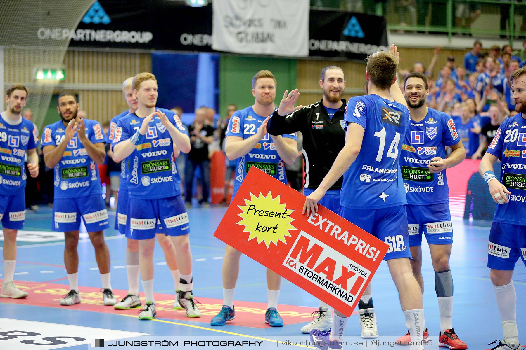 IFK Skövde HK-IK Sävehof 1/2-final 1 30-29,herr,Arena Skövde,Skövde,Sverige,Handboll,,2019,219428