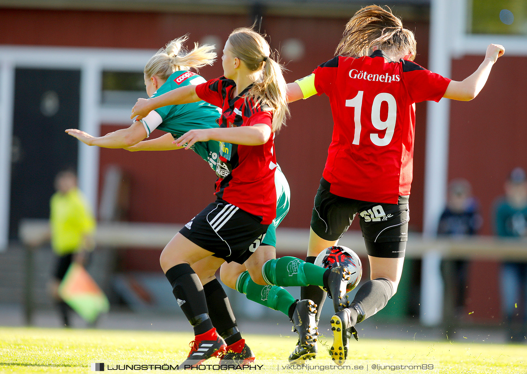 Ulvåkers IF-Våmbs IF 2-2,dam,Åbrovallen,Ulvåker,Sverige,Fotboll,,2019,220205