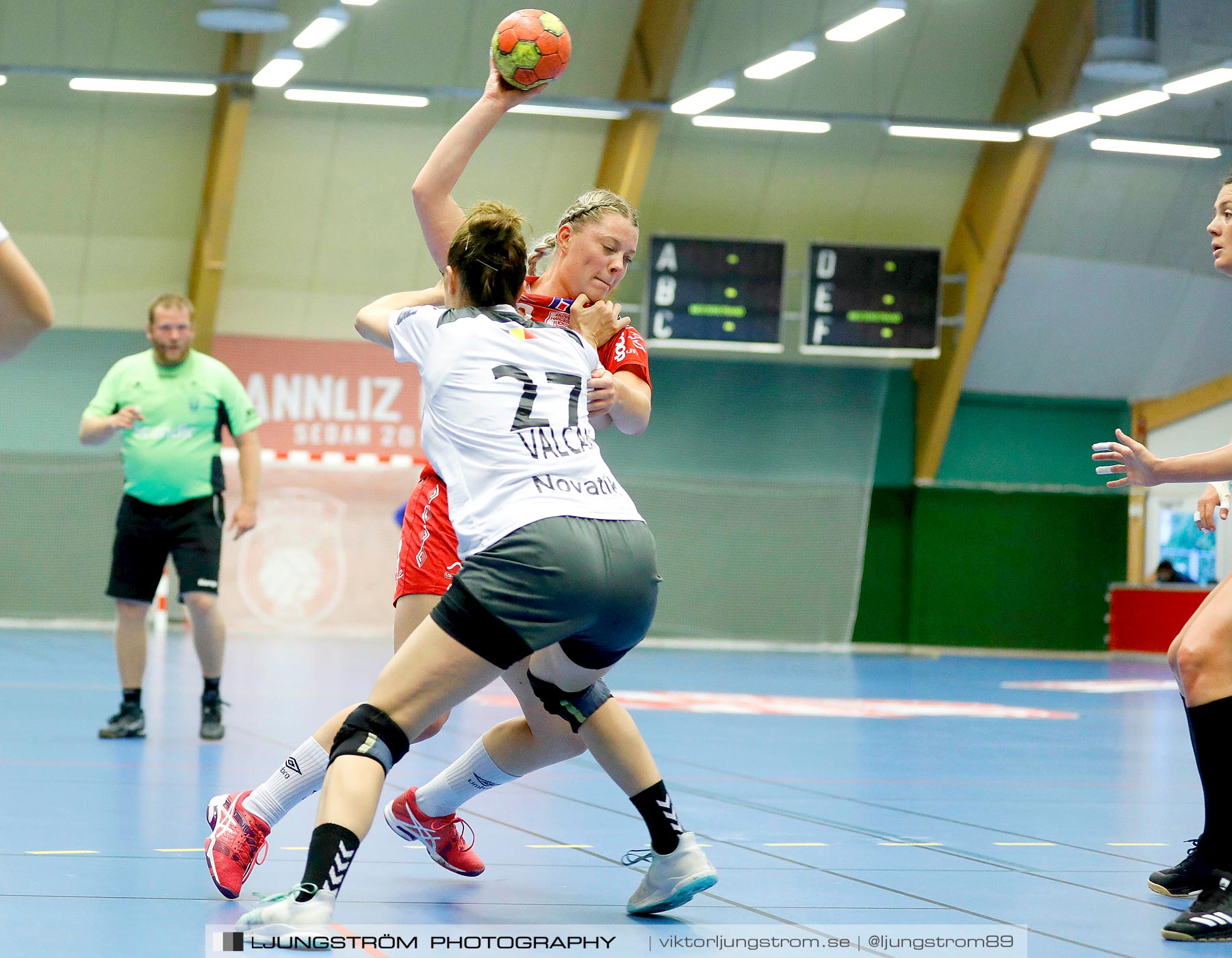 Annliz Cup Skövde HF-CSM București 20-24,dam,Skövde Idrottshall,Skövde,Sverige,Handboll,,2019,220931