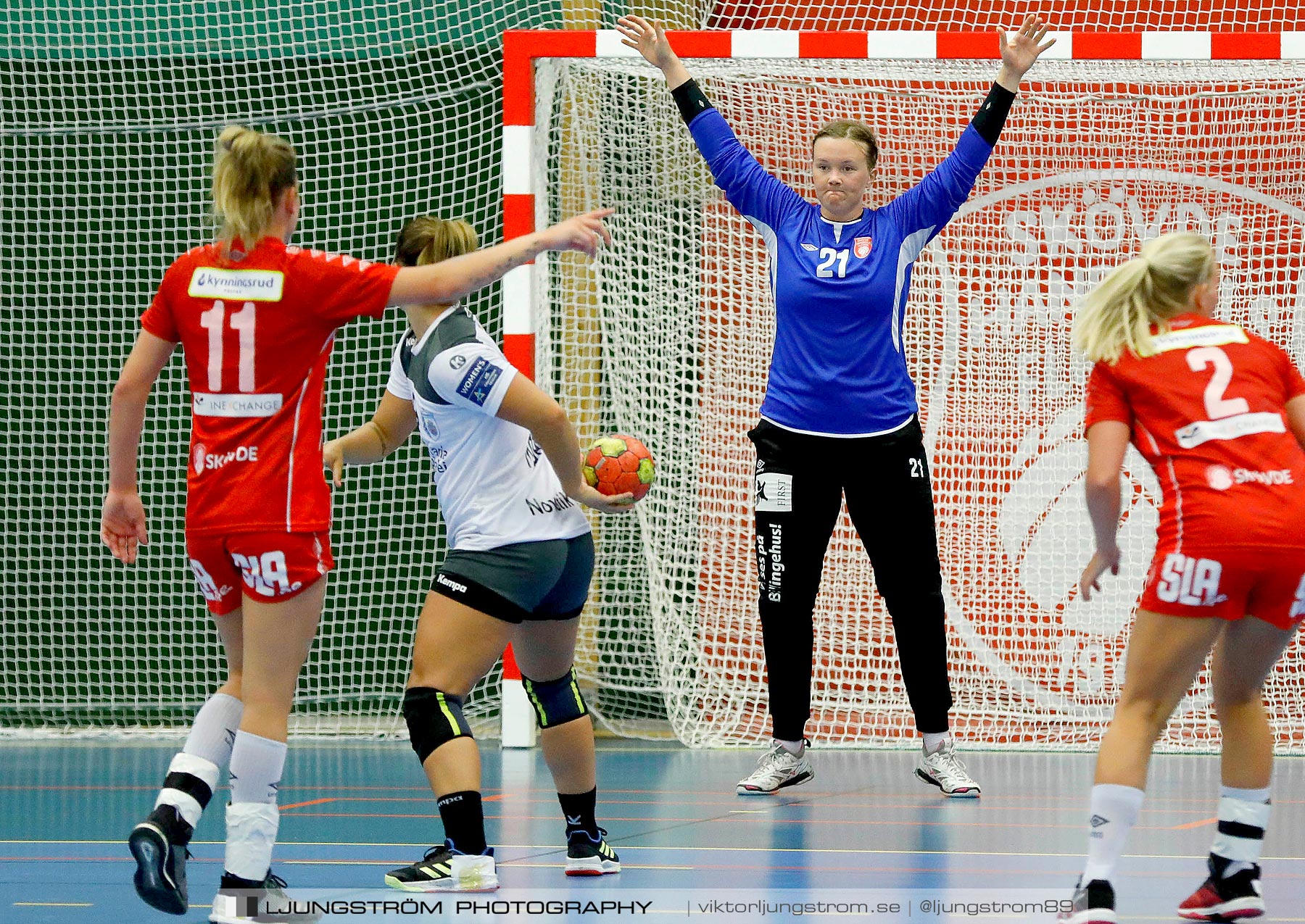 Annliz Cup Skövde HF-CSM București 20-24,dam,Skövde Idrottshall,Skövde,Sverige,Handboll,,2019,220946