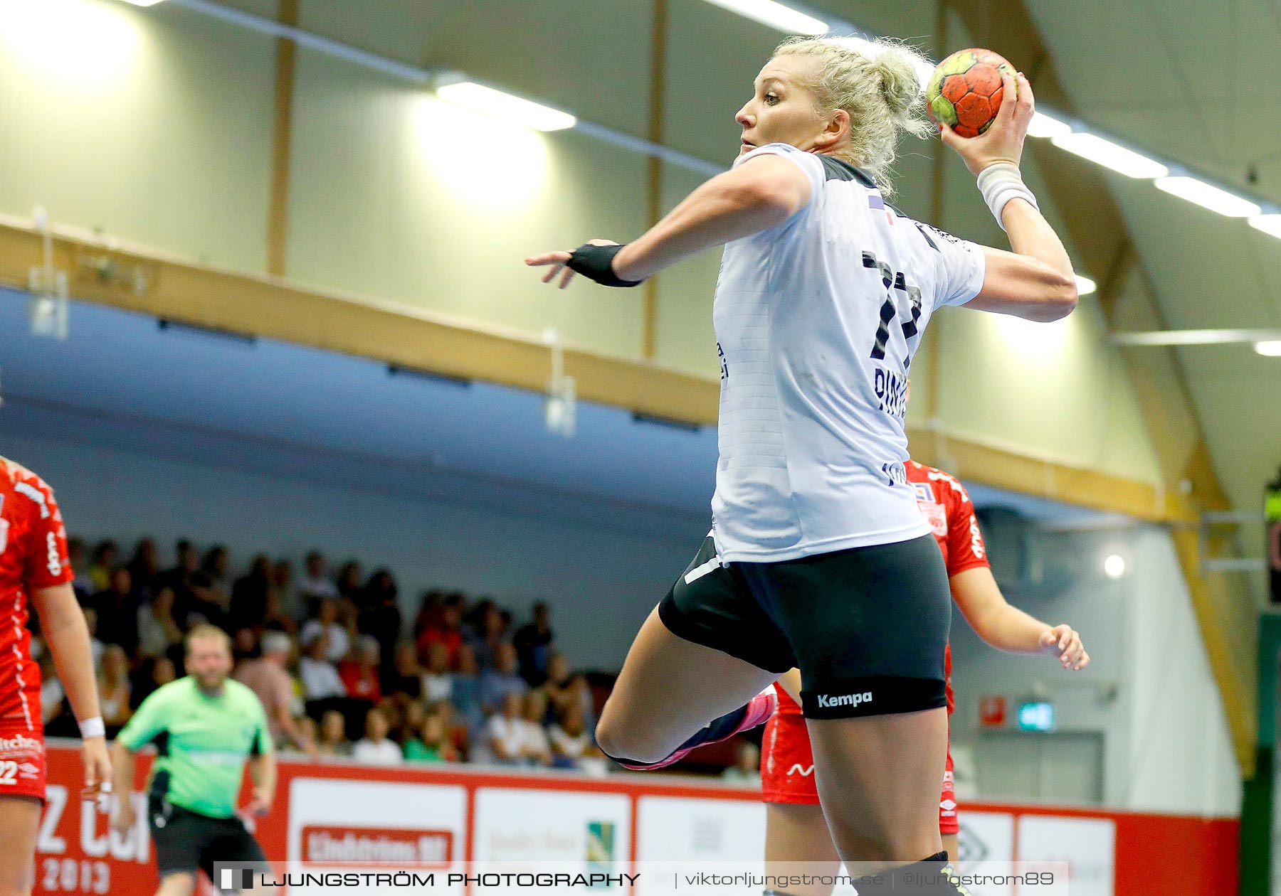 Annliz Cup Skövde HF-CSM București 20-24,dam,Skövde Idrottshall,Skövde,Sverige,Handboll,,2019,221020