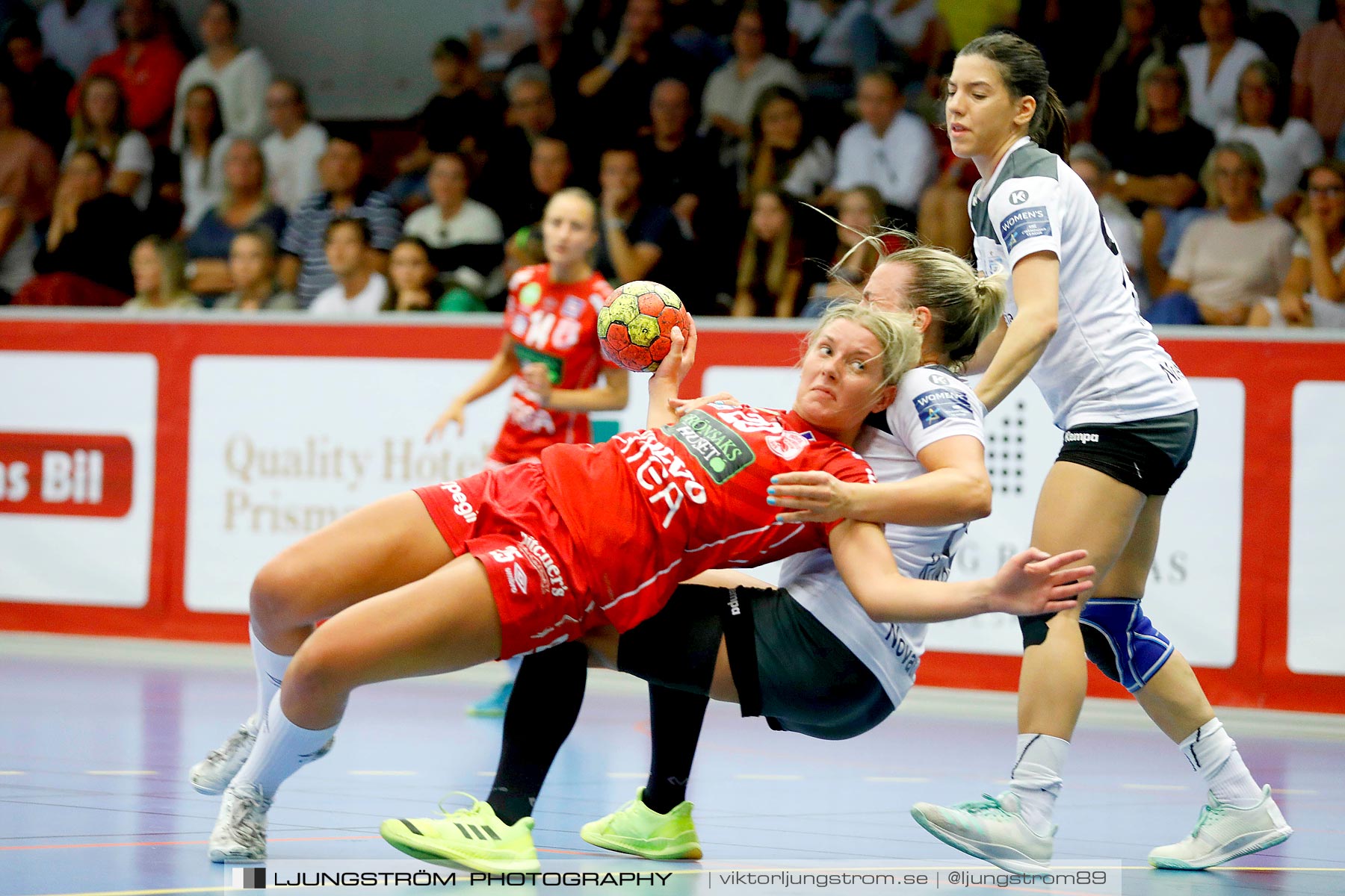 Annliz Cup Skövde HF-CSM București 20-24,dam,Skövde Idrottshall,Skövde,Sverige,Handboll,,2019,221056