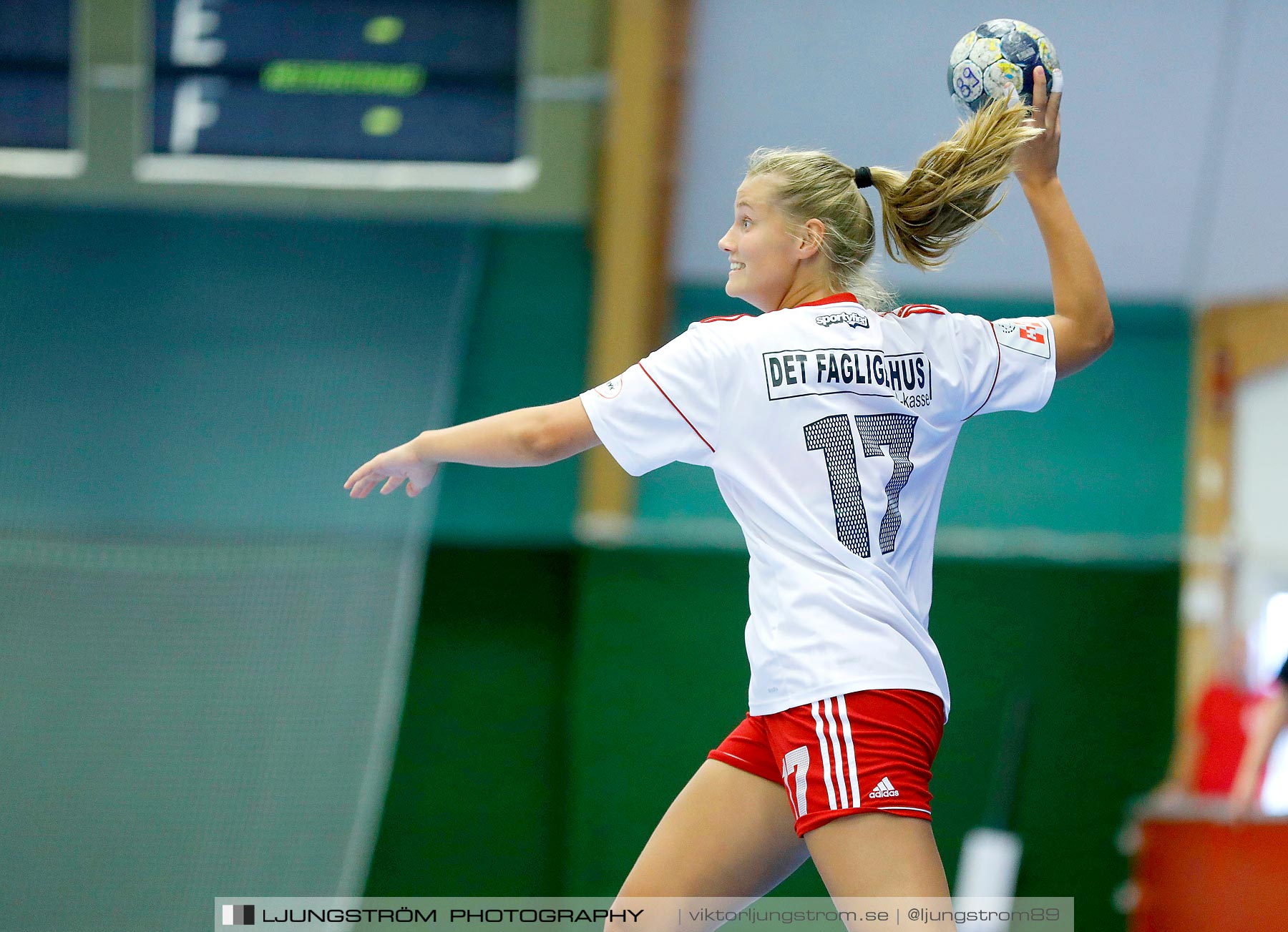 Annliz Cup CSM București-Ajax København 20-19,dam,Skövde Idrottshall,Skövde,Sverige,Handboll,,2019,221090