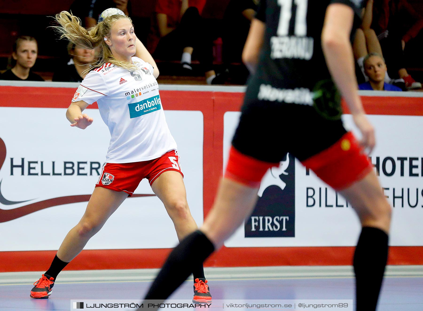 Annliz Cup CSM București-Ajax København 20-19,dam,Skövde Idrottshall,Skövde,Sverige,Handboll,,2019,221112