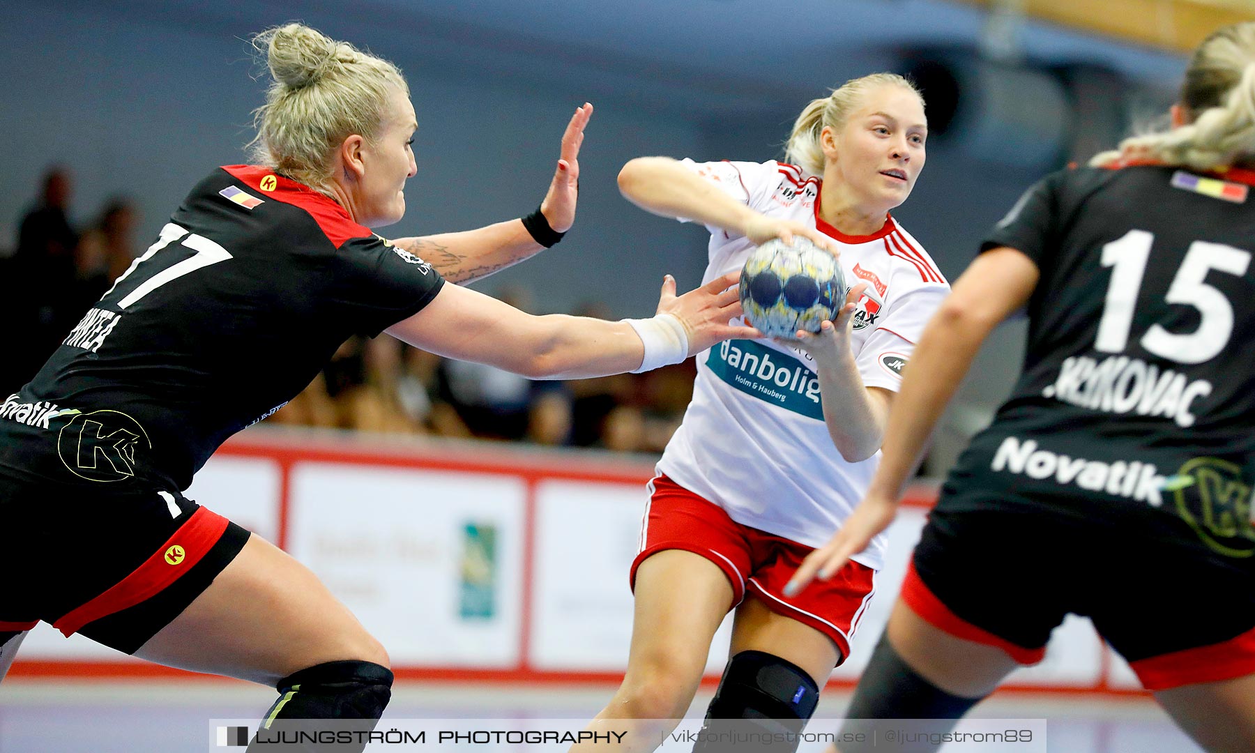 Annliz Cup CSM București-Ajax København 20-19,dam,Skövde Idrottshall,Skövde,Sverige,Handboll,,2019,221113