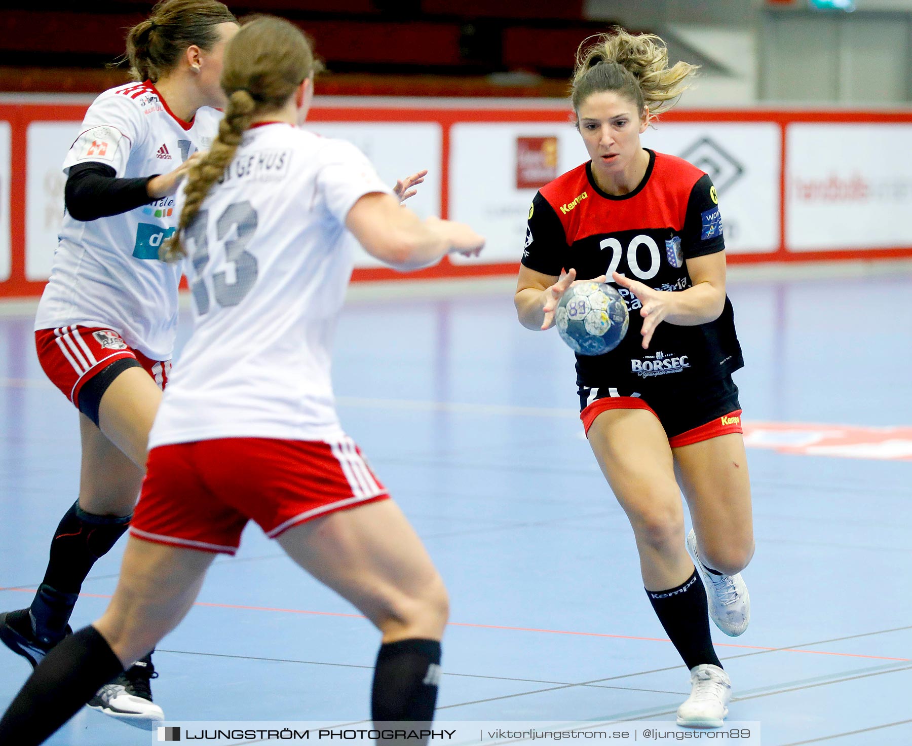 Annliz Cup CSM București-Ajax København 20-19,dam,Skövde Idrottshall,Skövde,Sverige,Handboll,,2019,221124