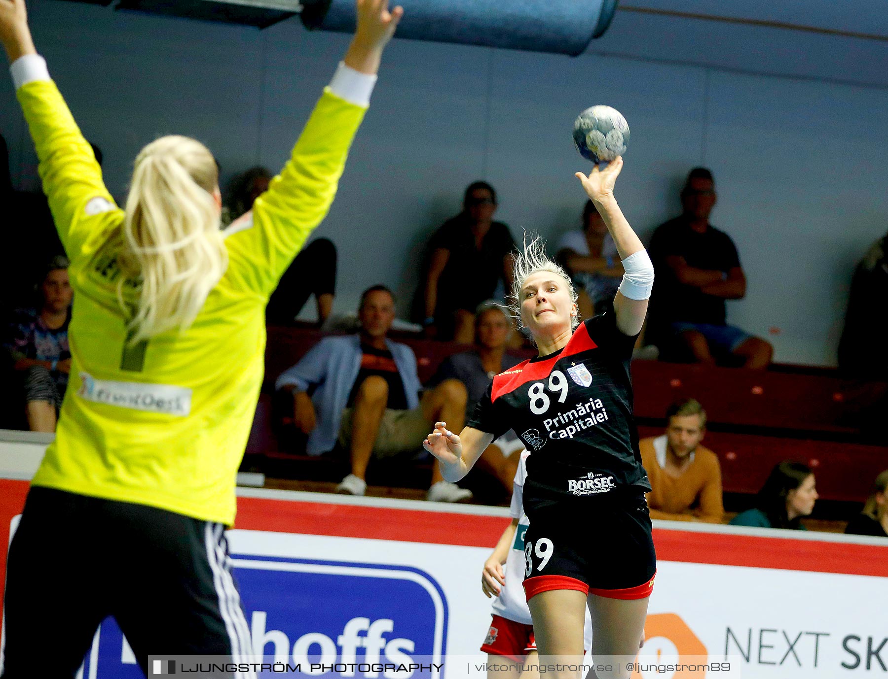 Annliz Cup CSM București-Ajax København 20-19,dam,Skövde Idrottshall,Skövde,Sverige,Handboll,,2019,221138