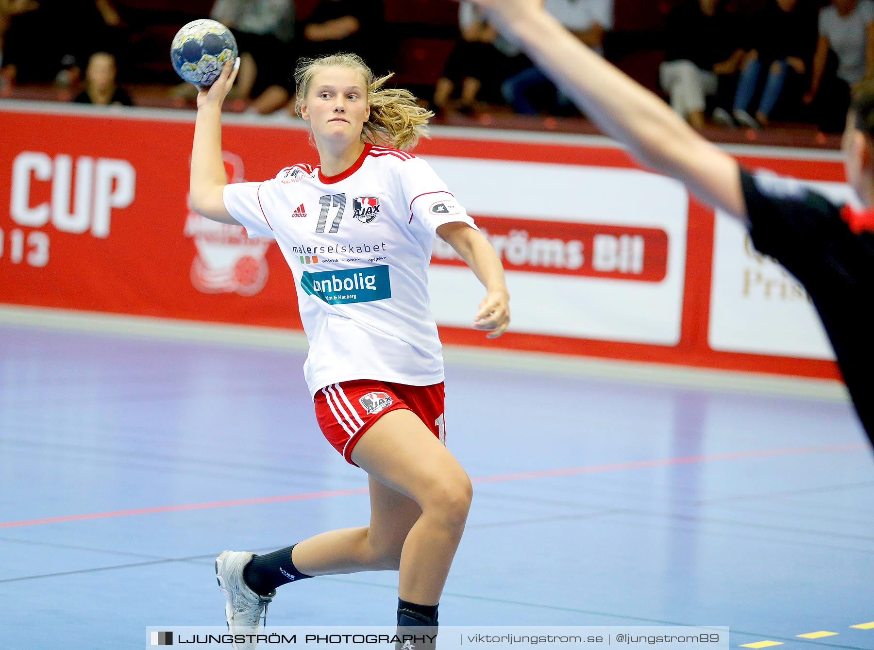 Annliz Cup CSM București-Ajax København 20-19,dam,Skövde Idrottshall,Skövde,Sverige,Handboll,,2019,221160