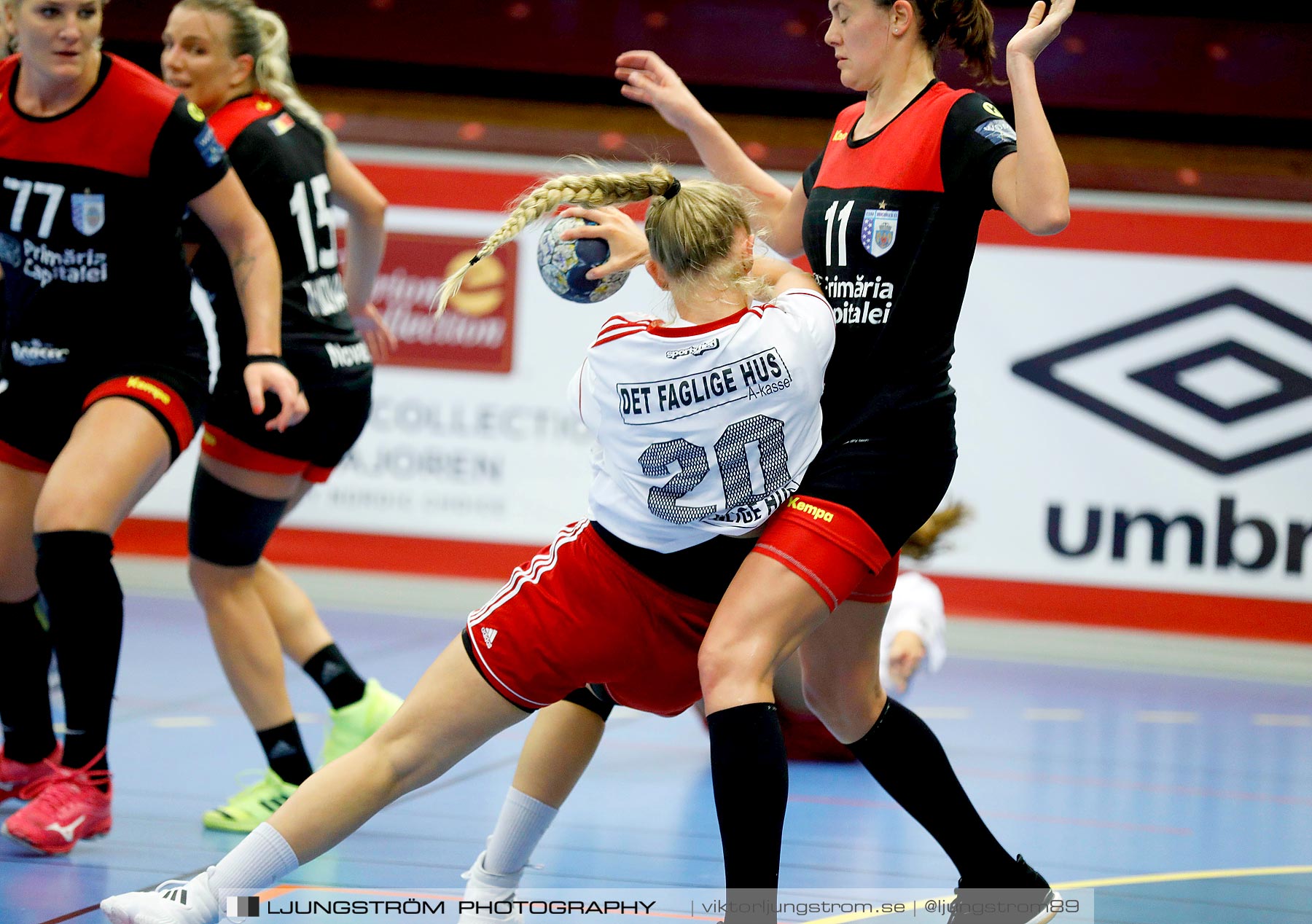 Annliz Cup CSM București-Ajax København 20-19,dam,Skövde Idrottshall,Skövde,Sverige,Handboll,,2019,221162