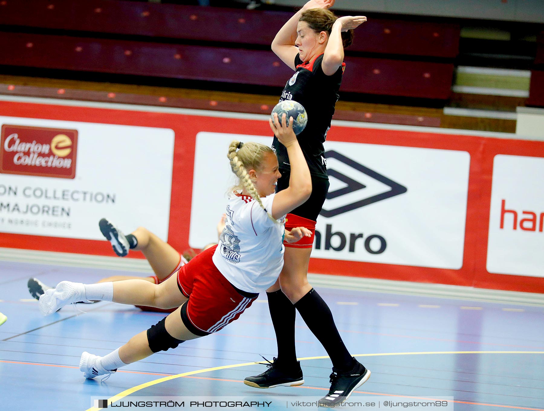 Annliz Cup CSM București-Ajax København 20-19,dam,Skövde Idrottshall,Skövde,Sverige,Handboll,,2019,221163