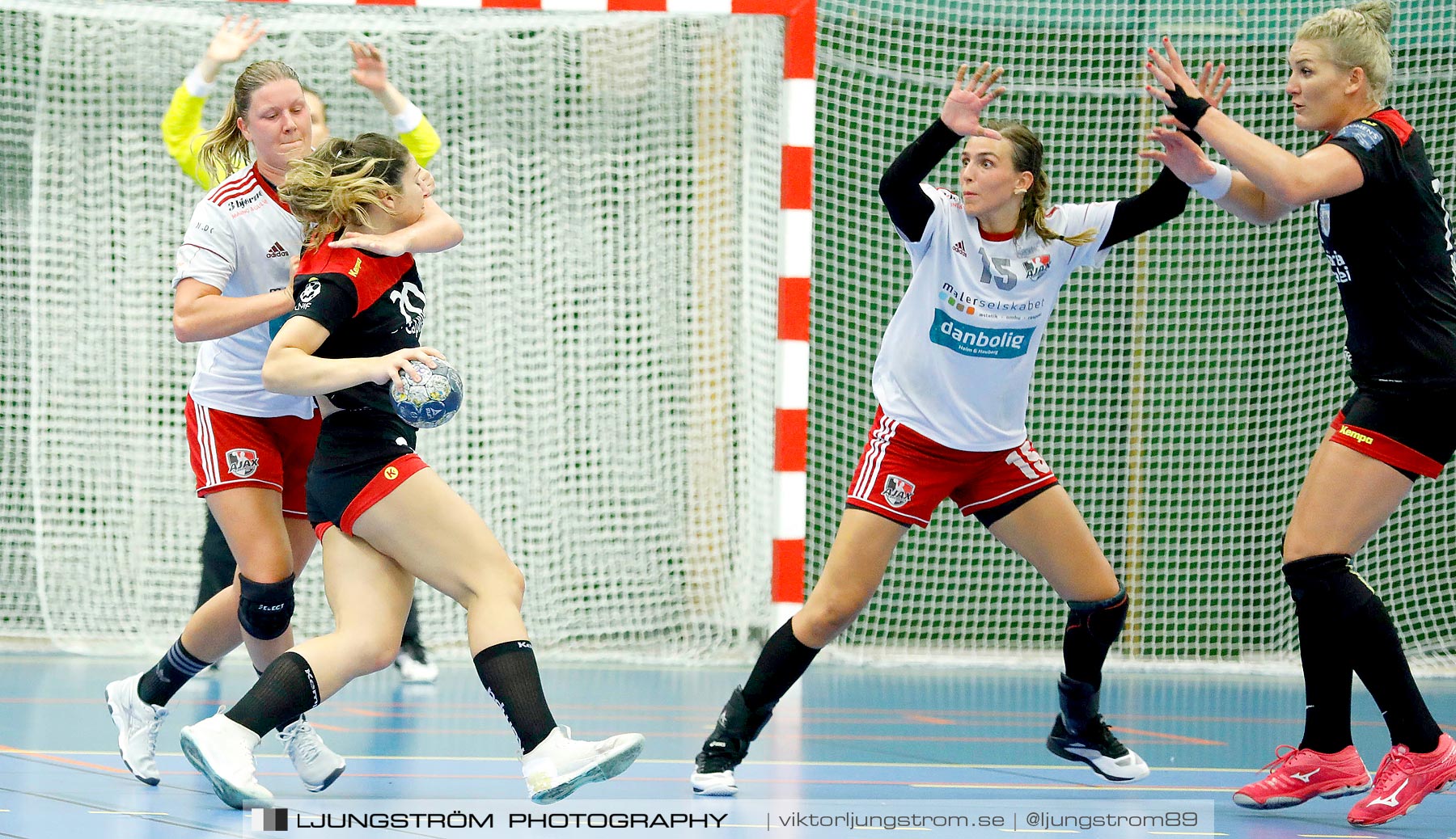 Annliz Cup CSM București-Ajax København 20-19,dam,Skövde Idrottshall,Skövde,Sverige,Handboll,,2019,221190