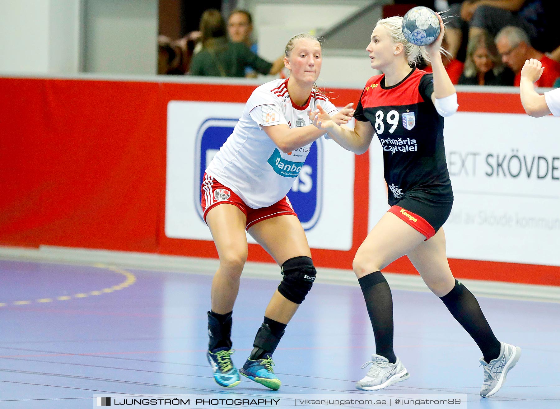 Annliz Cup CSM București-Ajax København 20-19,dam,Skövde Idrottshall,Skövde,Sverige,Handboll,,2019,221203