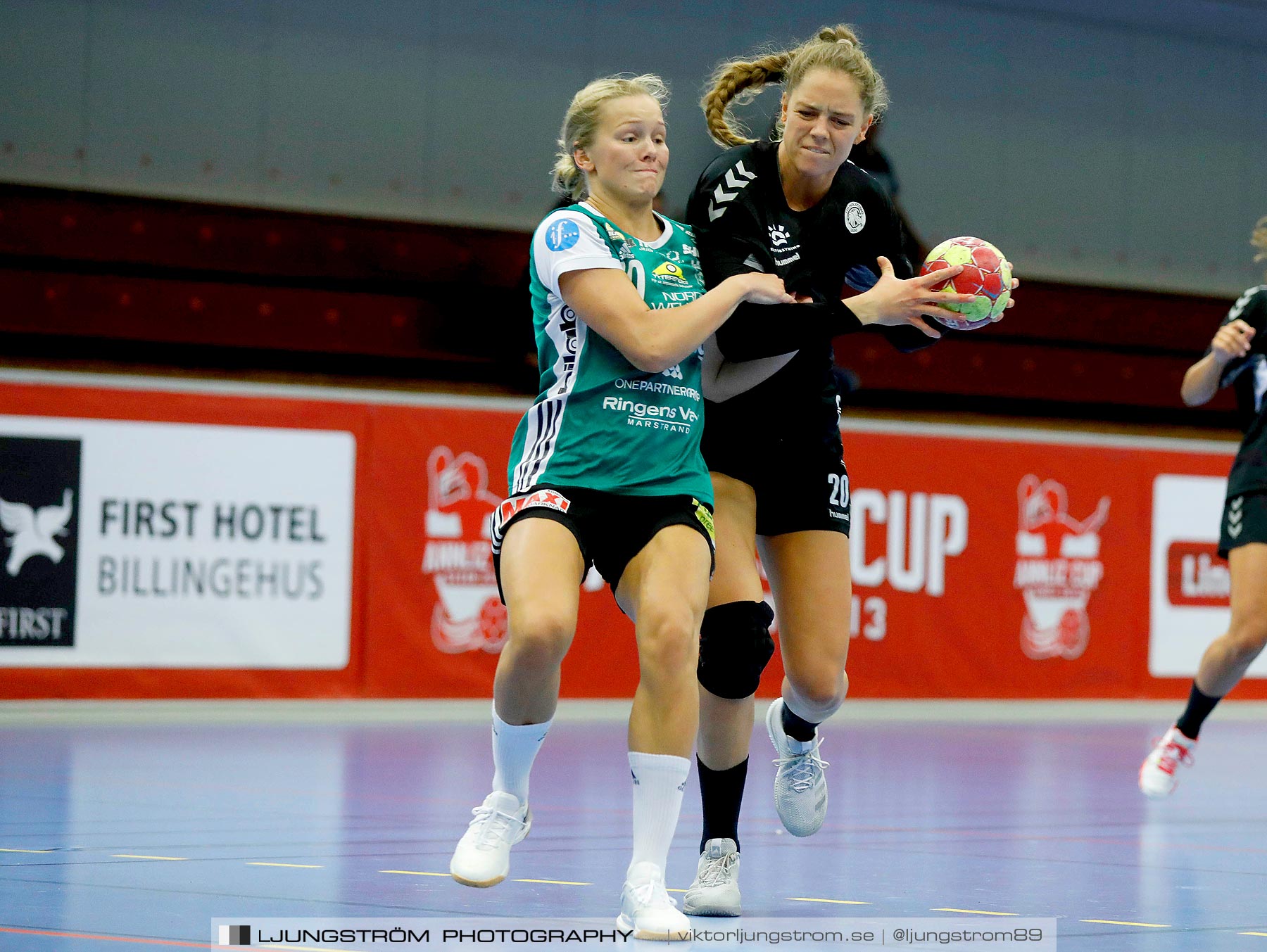 Annliz Cup Kungälvs HK-TTH Holstebro 15-29,dam,Skövde Idrottshall,Skövde,Sverige,Handboll,,2019,221308