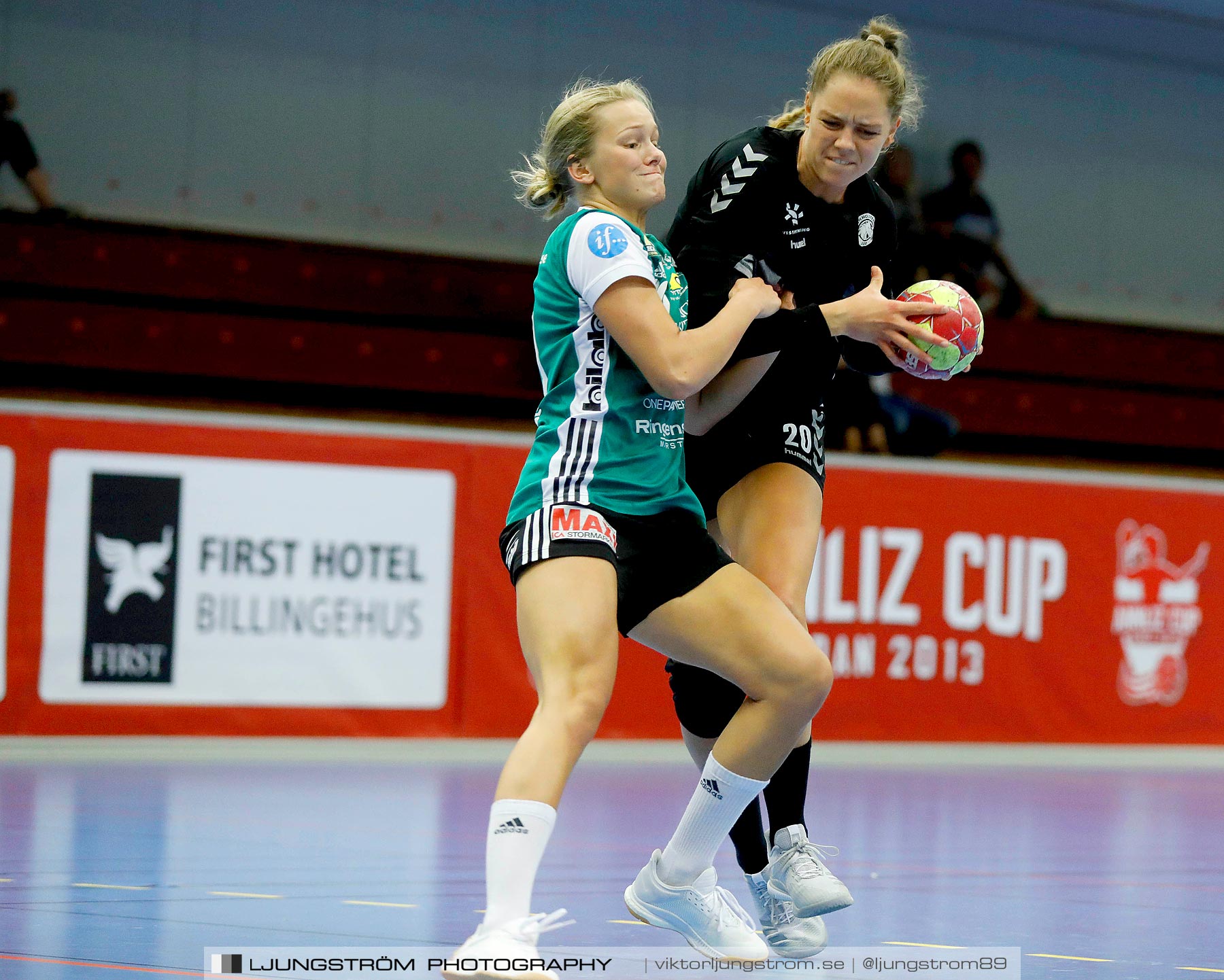 Annliz Cup Kungälvs HK-TTH Holstebro 15-29,dam,Skövde Idrottshall,Skövde,Sverige,Handboll,,2019,221309