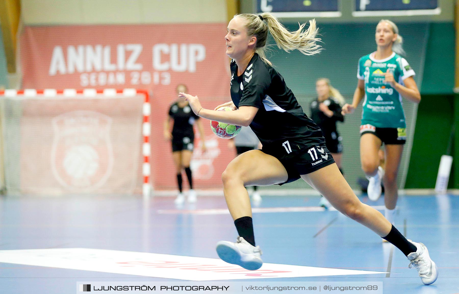 Annliz Cup Kungälvs HK-TTH Holstebro 15-29,dam,Skövde Idrottshall,Skövde,Sverige,Handboll,,2019,221317