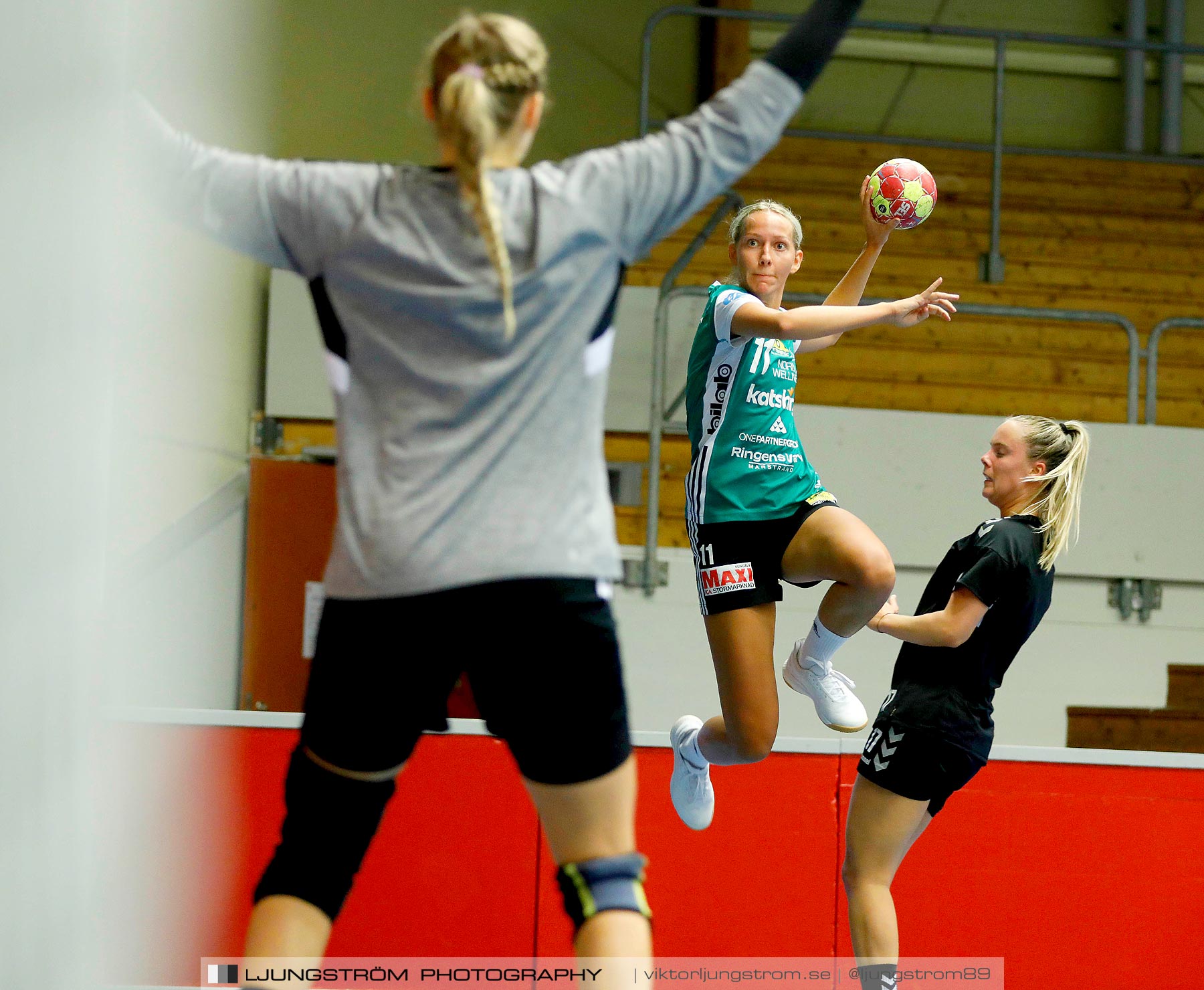 Annliz Cup Kungälvs HK-TTH Holstebro 15-29,dam,Skövde Idrottshall,Skövde,Sverige,Handboll,,2019,221343