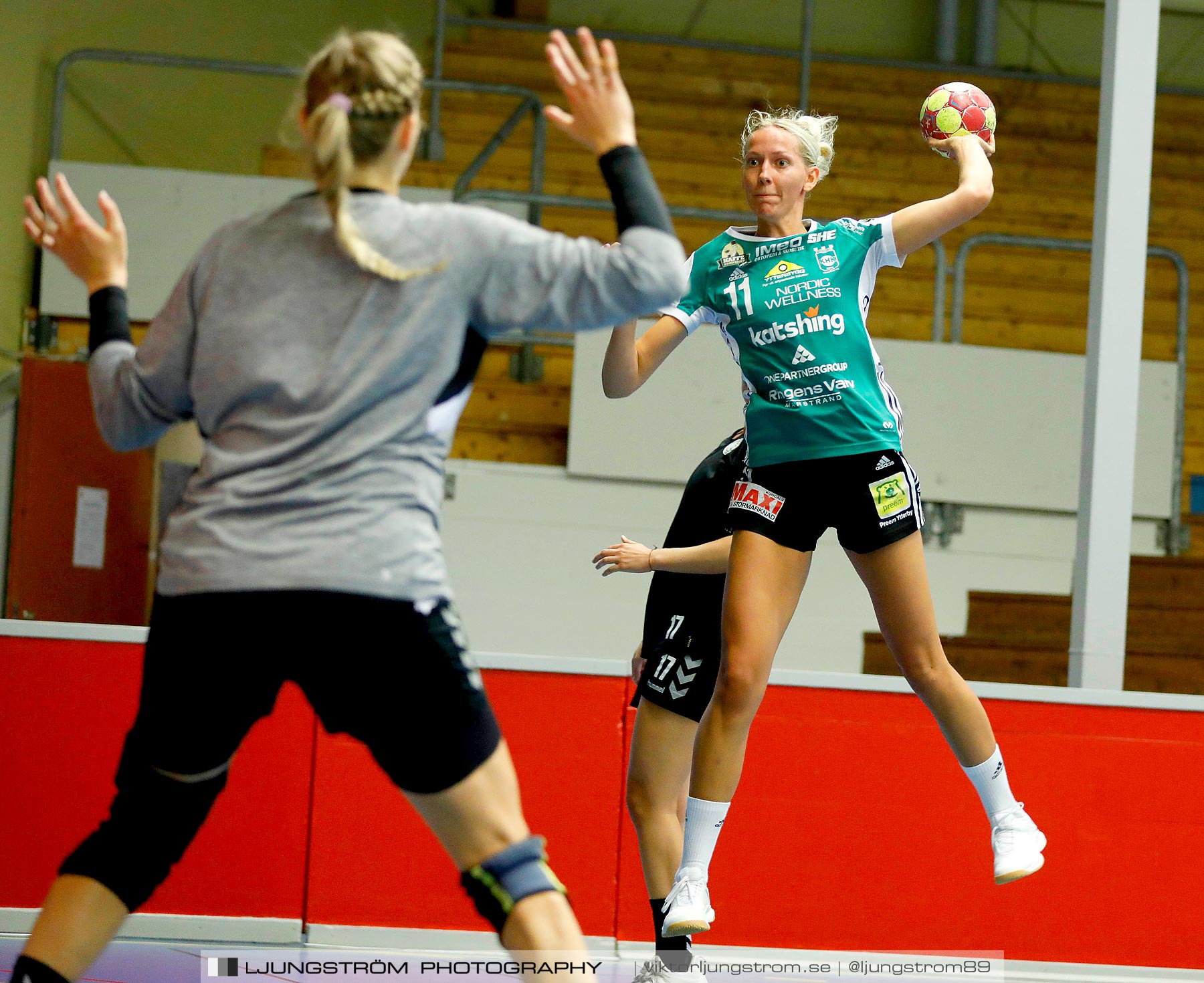 Annliz Cup Kungälvs HK-TTH Holstebro 15-29,dam,Skövde Idrottshall,Skövde,Sverige,Handboll,,2019,221345