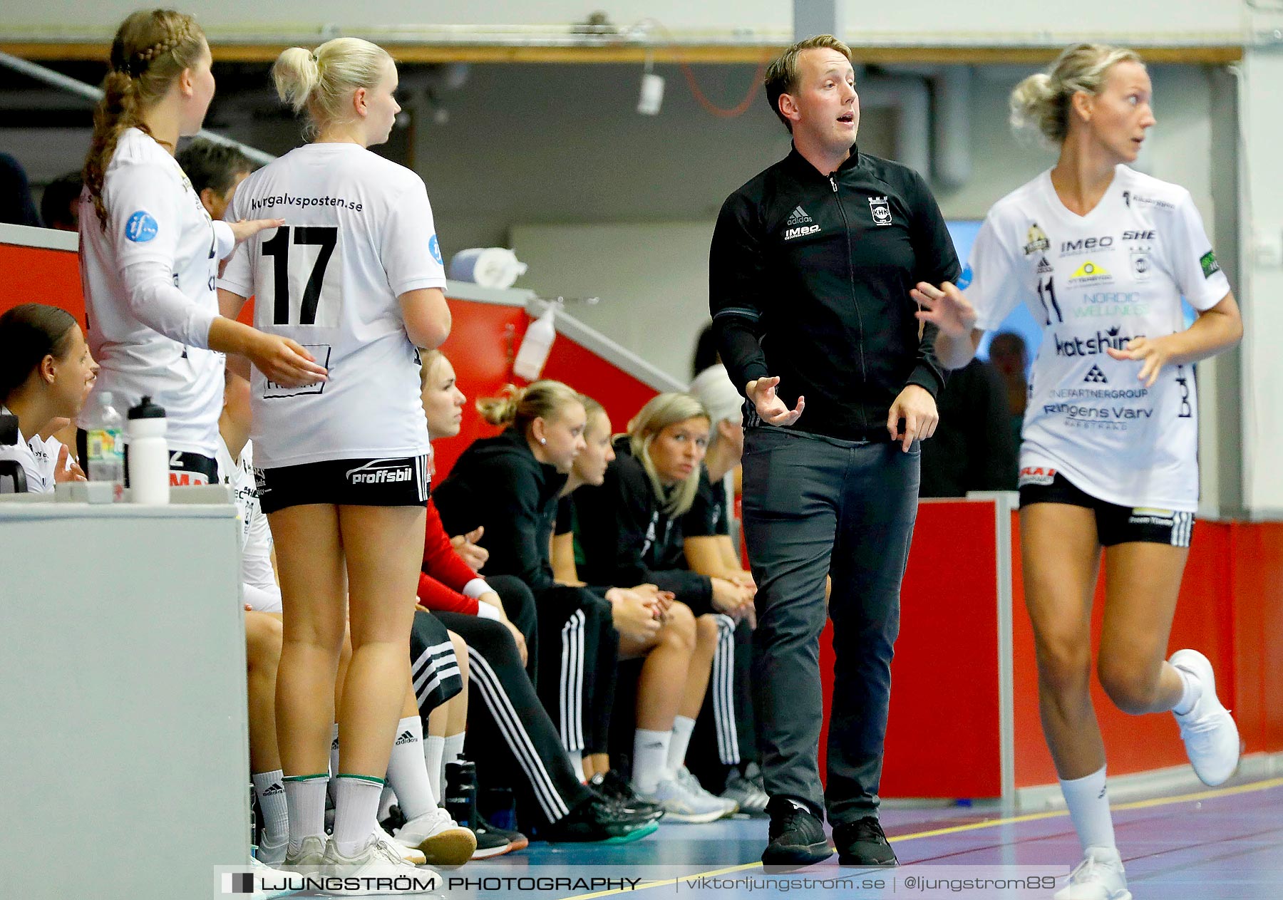 Annliz Cup DHC Slavia Praha-Kungälvs HK 21-26,dam,Skövde Idrottshall,Skövde,Sverige,Handboll,,2019,221422