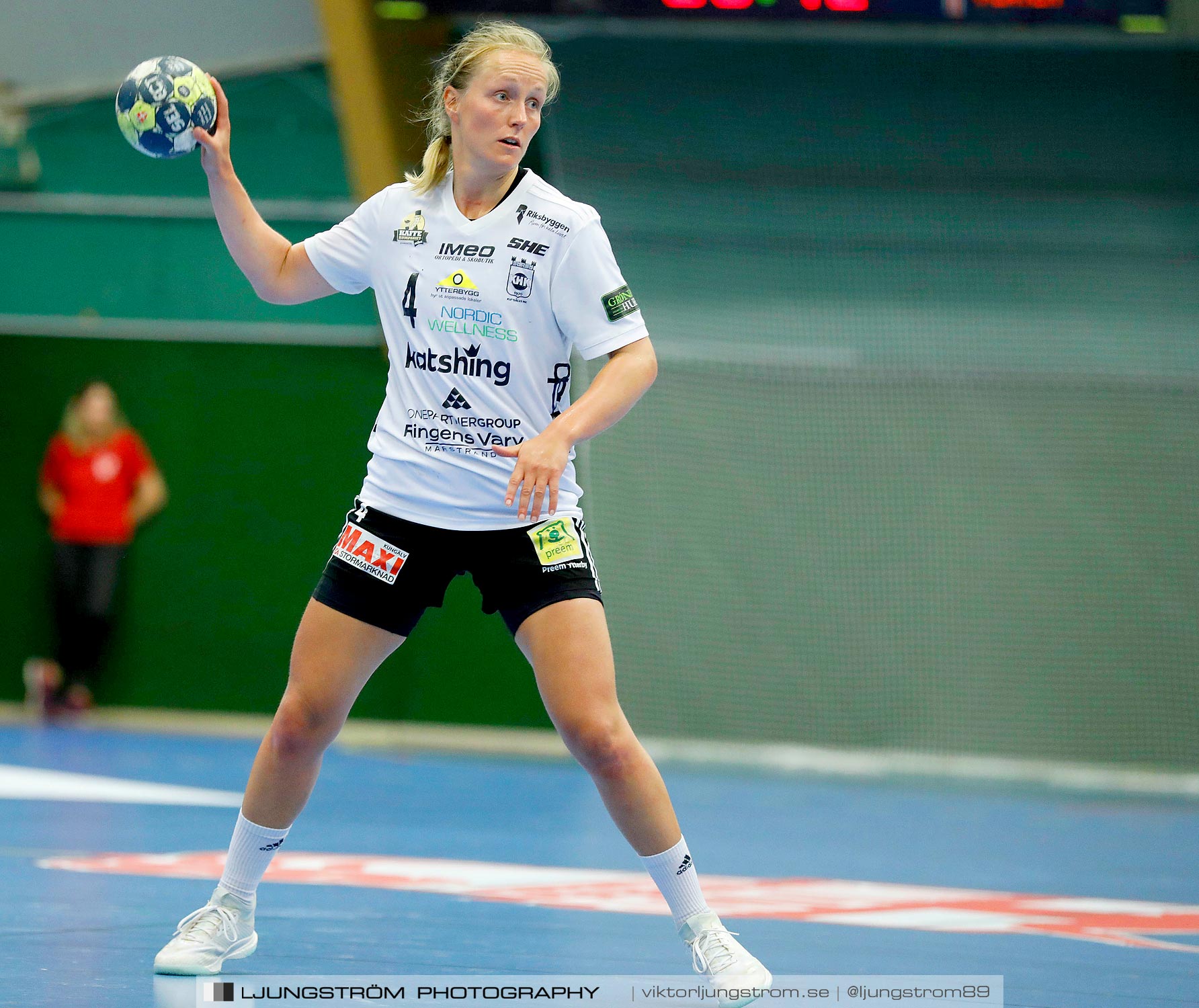 Annliz Cup DHC Slavia Praha-Kungälvs HK 21-26,dam,Skövde Idrottshall,Skövde,Sverige,Handboll,,2019,221441