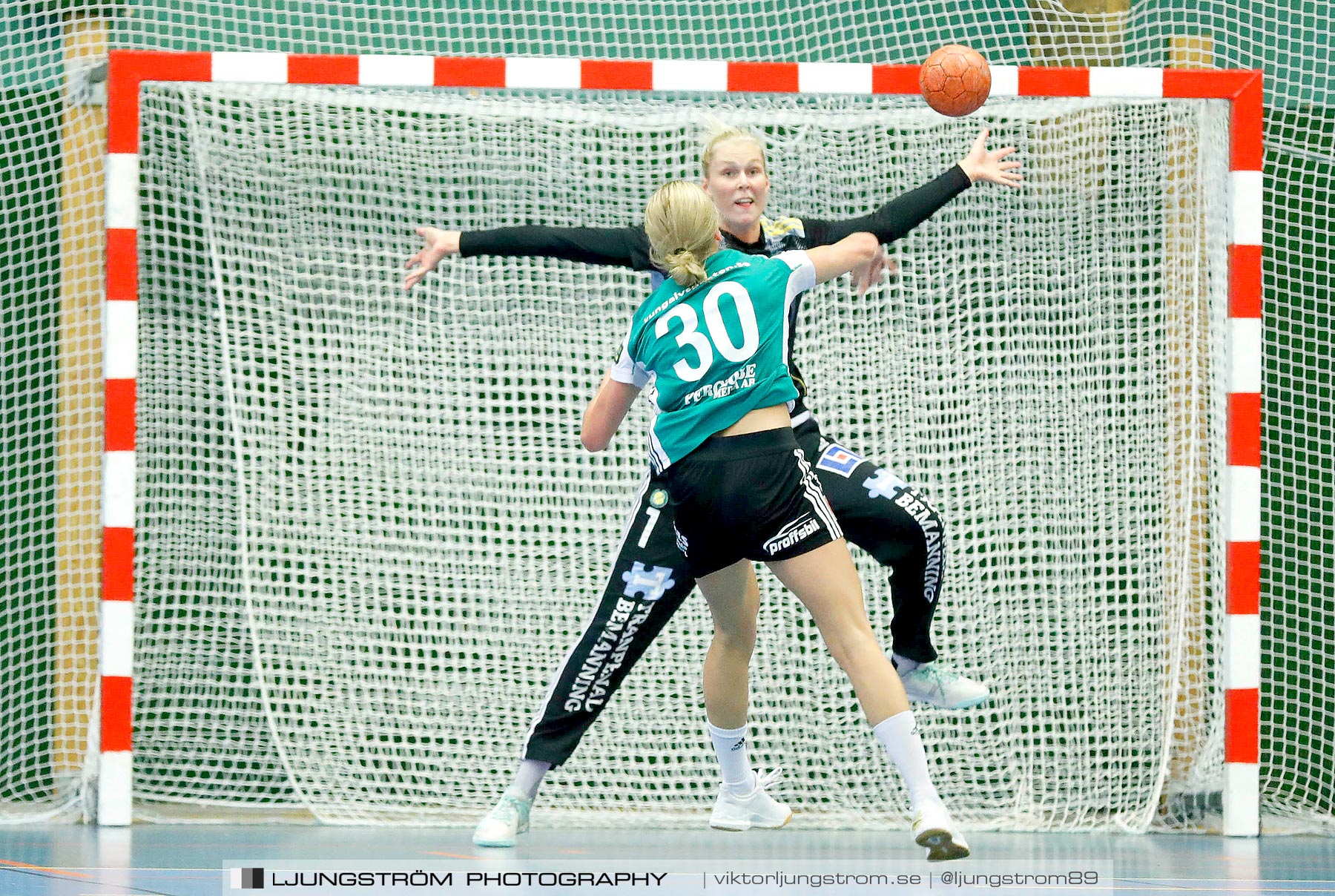 Annliz Cup IK Sävehof-Kungälvs HK 16-18,dam,Skövde Idrottshall,Skövde,Sverige,Handboll,,2019,221524