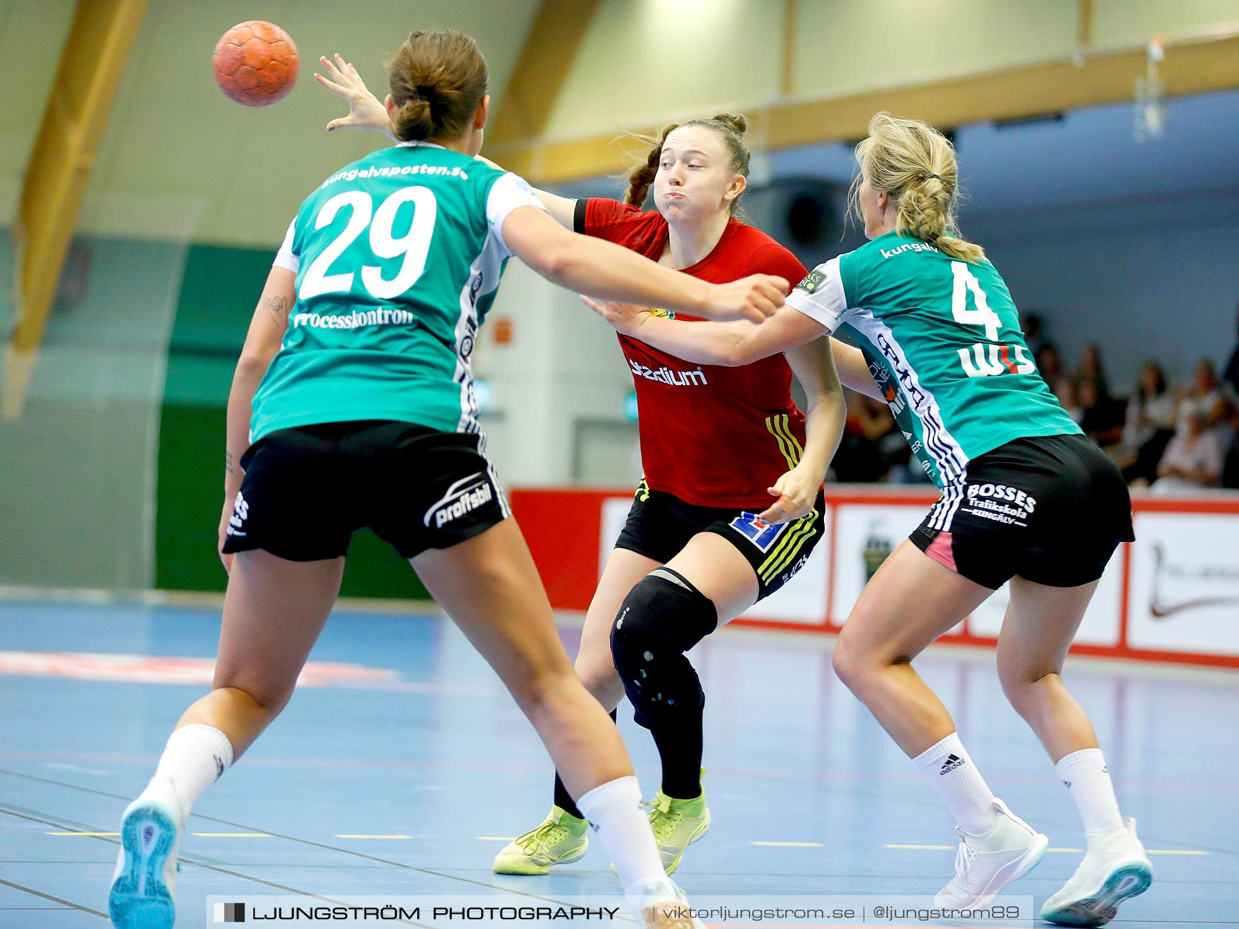 Annliz Cup IK Sävehof-Kungälvs HK 16-18,dam,Skövde Idrottshall,Skövde,Sverige,Handboll,,2019,221531