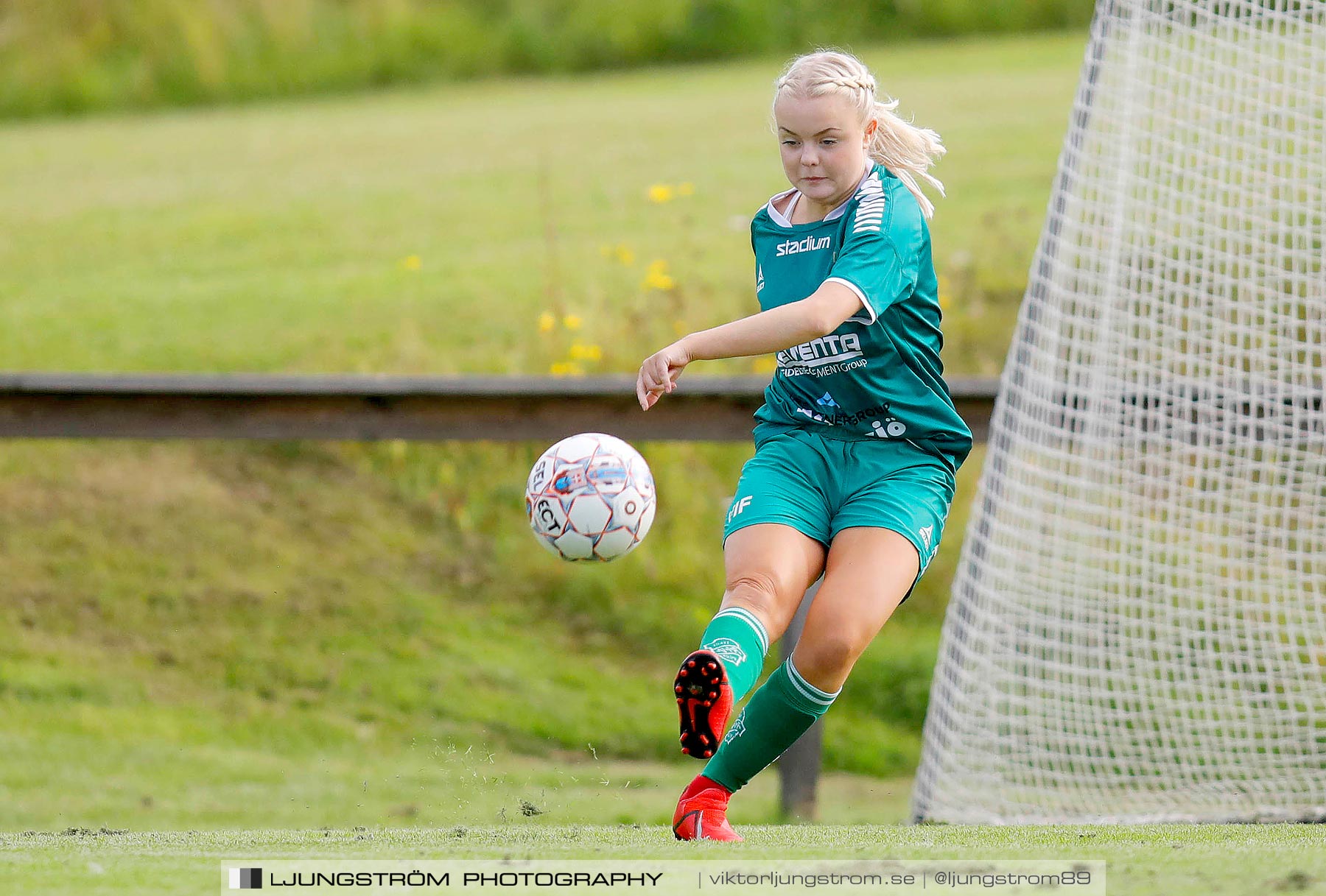 Våmbs IF-Skultorps IF 0-2,dam,Claesborgs IP,Skövde,Sverige,Fotboll,,2019,221544