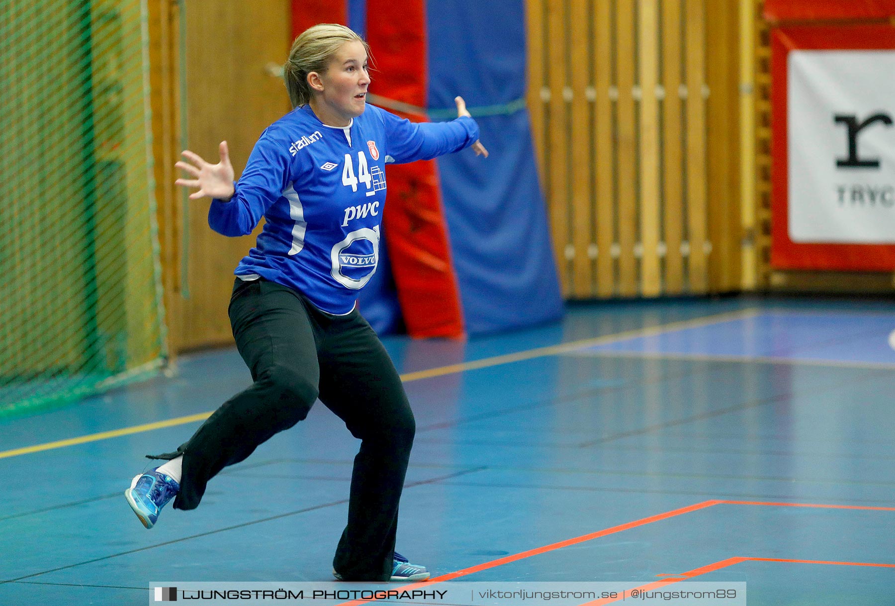 Annliz Cup Elit HF Somby/Skövde-HK Drott Halmstad 23-19,dam,Arena Skövde,Skövde,Sverige,Handboll,,2019,222021