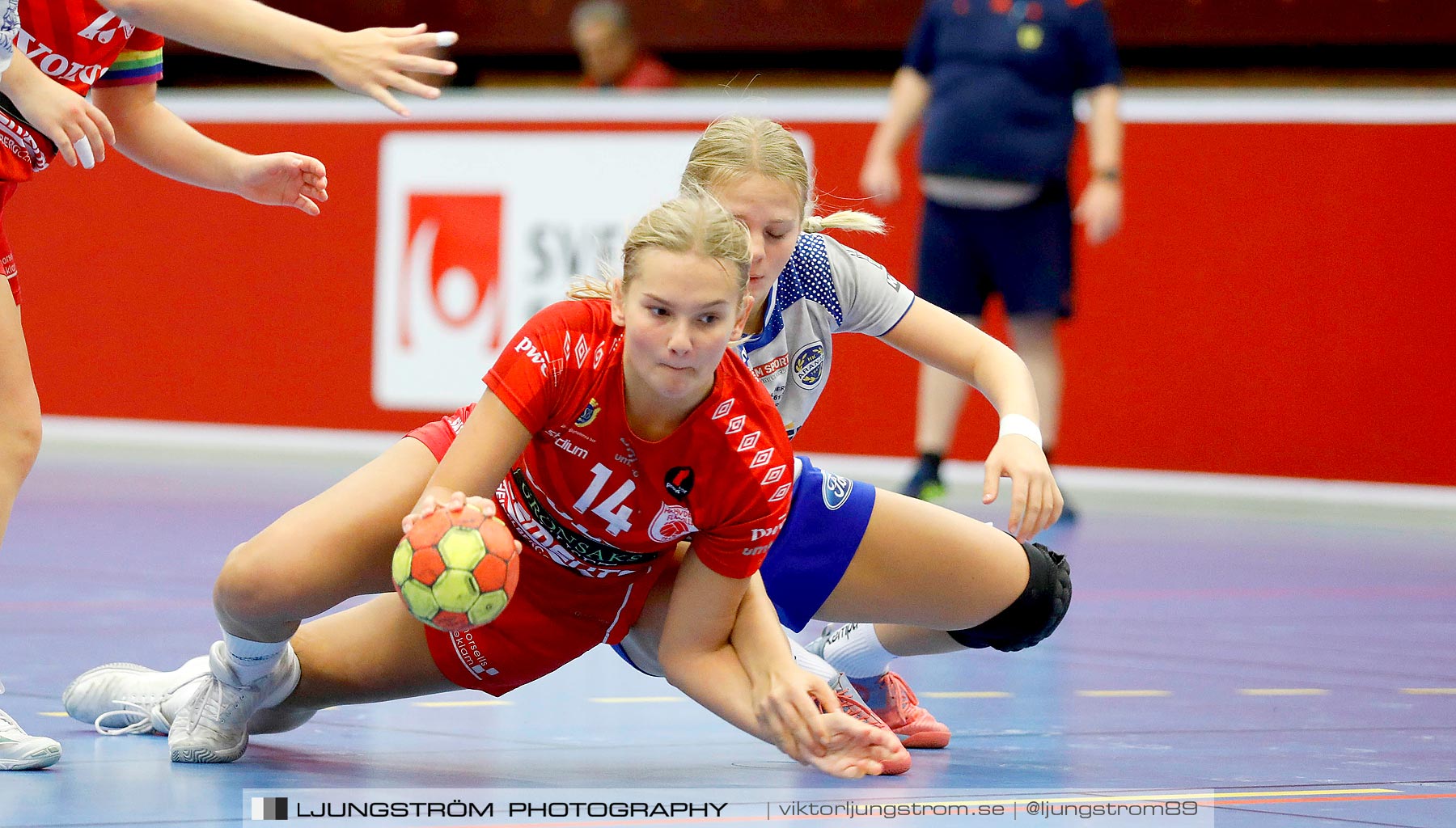 USM F16 Steg 1 Skövde HF 2-HK Aranäs Vit 15-28,dam,Skövde Idrottshall,Skövde,Sverige,Ungdoms-SM,Handboll,2019,223984