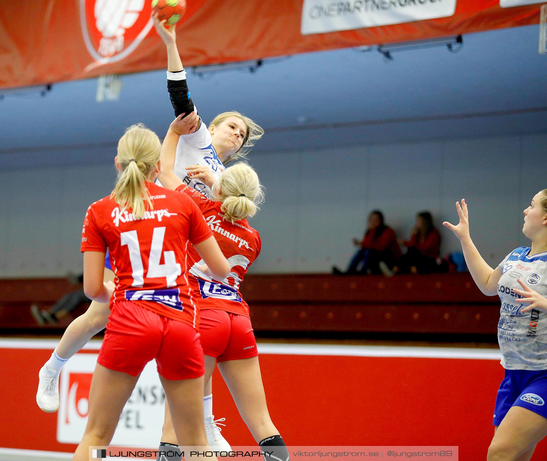 USM F16 Steg 1 Skövde HF 2-HK Aranäs Vit 15-28,dam,Skövde Idrottshall,Skövde,Sverige,Ungdoms-SM,Handboll,2019,224022