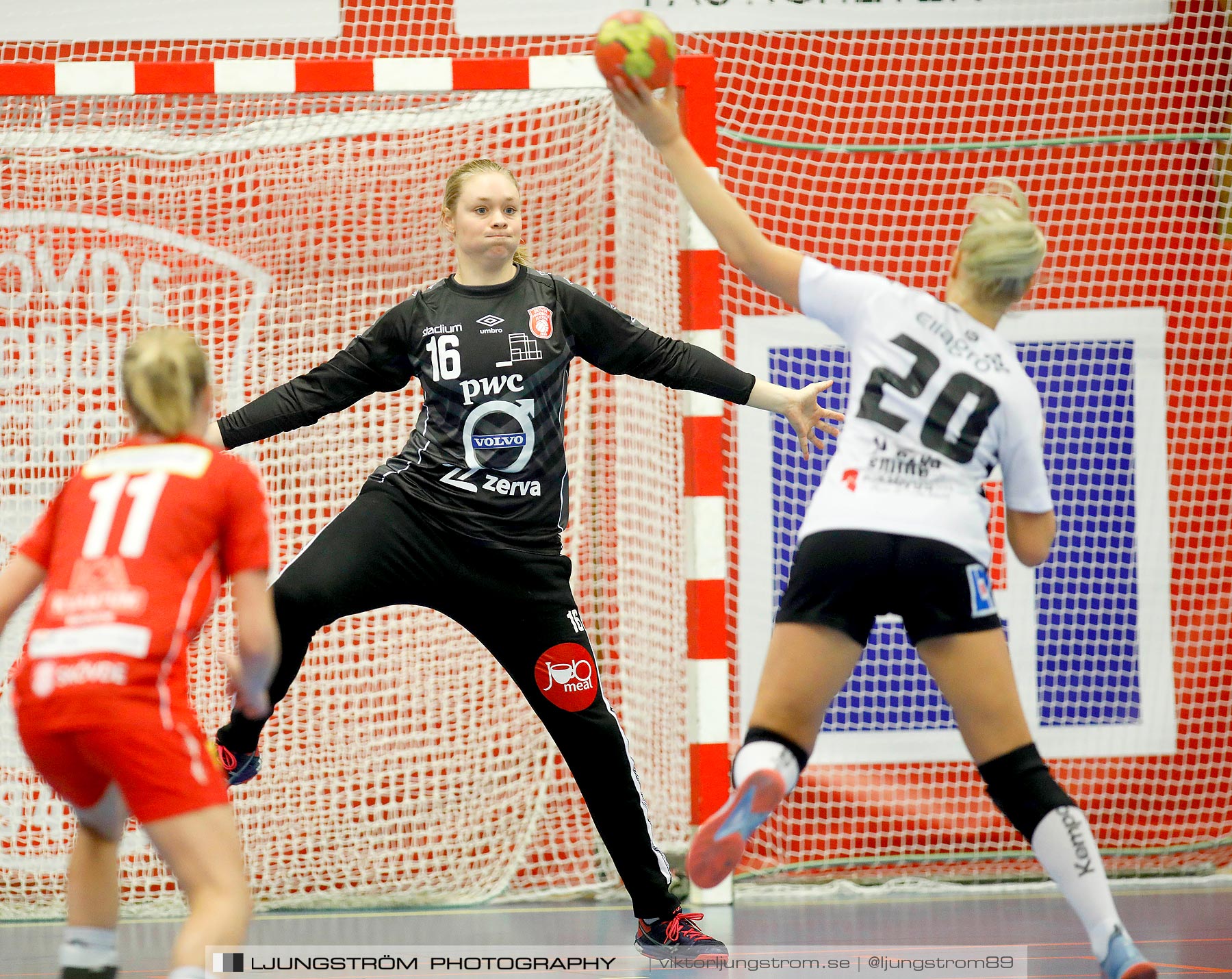 Skövde HF-VästeråsIrsta HF 18-26,dam,Skövde Idrottshall,Skövde,Sverige,Handboll,,2019,224574