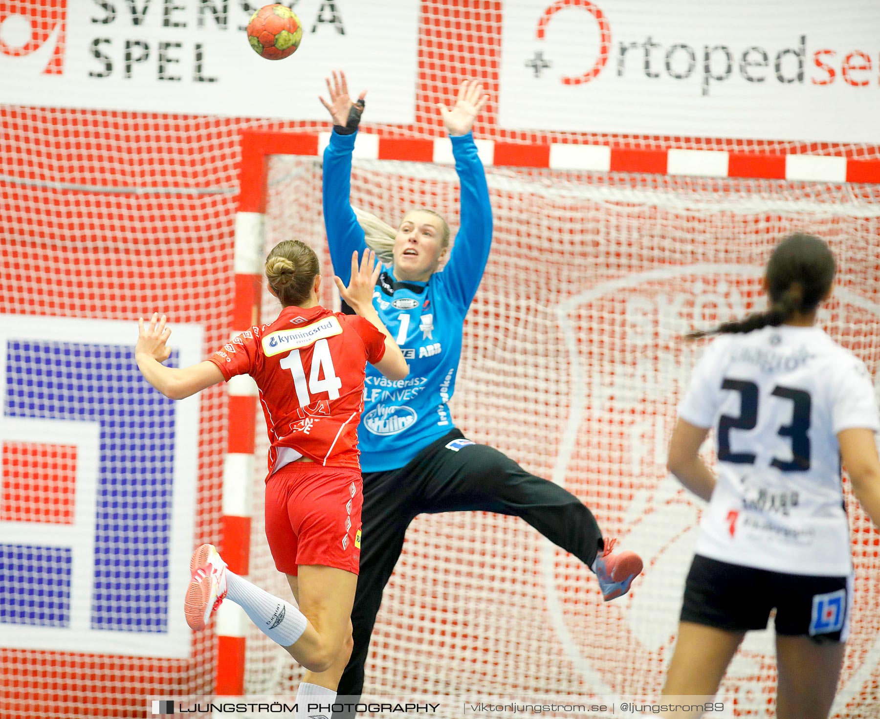 Skövde HF-VästeråsIrsta HF 18-26,dam,Skövde Idrottshall,Skövde,Sverige,Handboll,,2019,224611