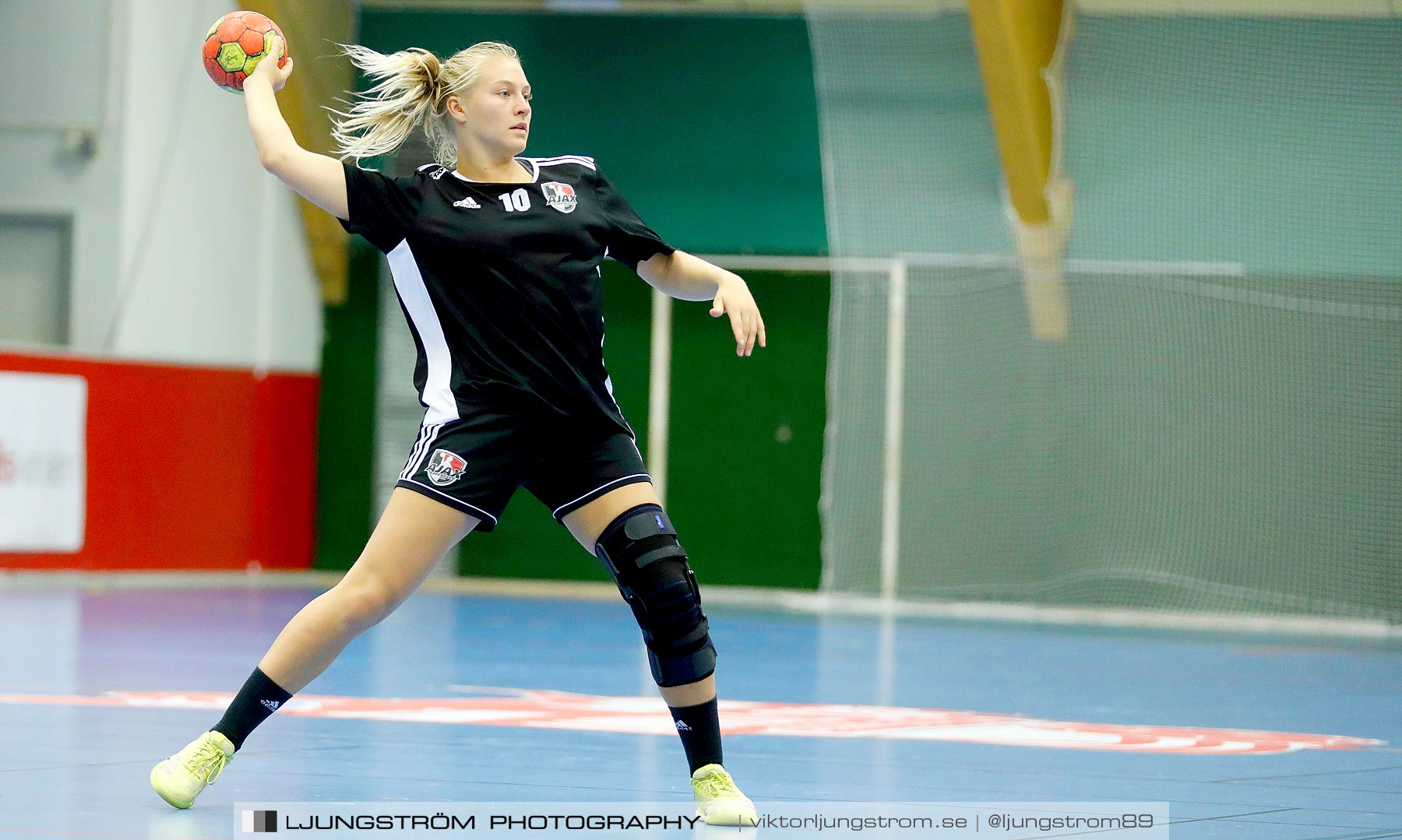 Annliz Cup Skövde HF-Ajax København 14-24,dam,Skövde Idrottshall,Skövde,Sverige,Handboll,,2019,224635