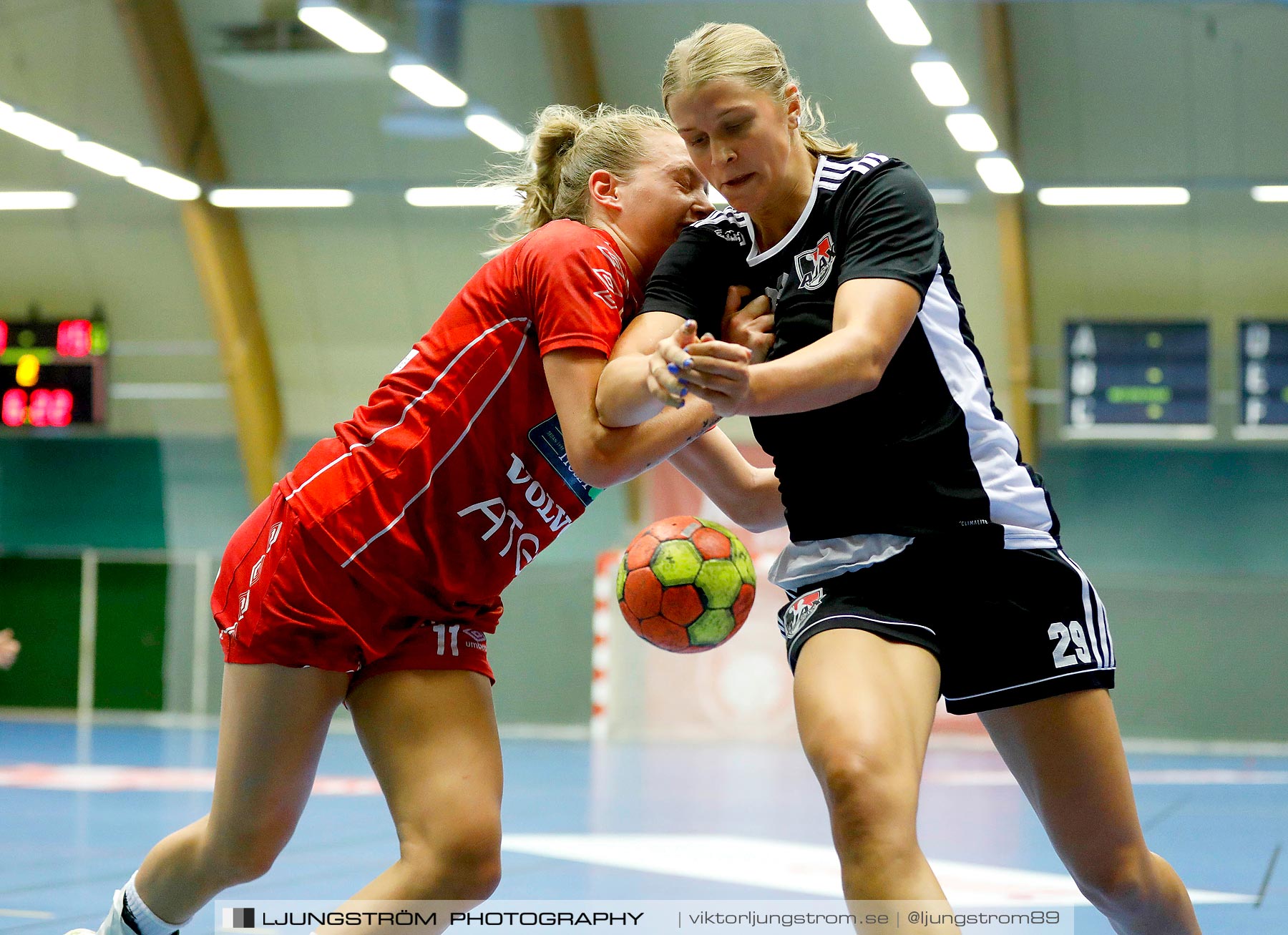 Annliz Cup Skövde HF-Ajax København 14-24,dam,Skövde Idrottshall,Skövde,Sverige,Handboll,,2019,224637