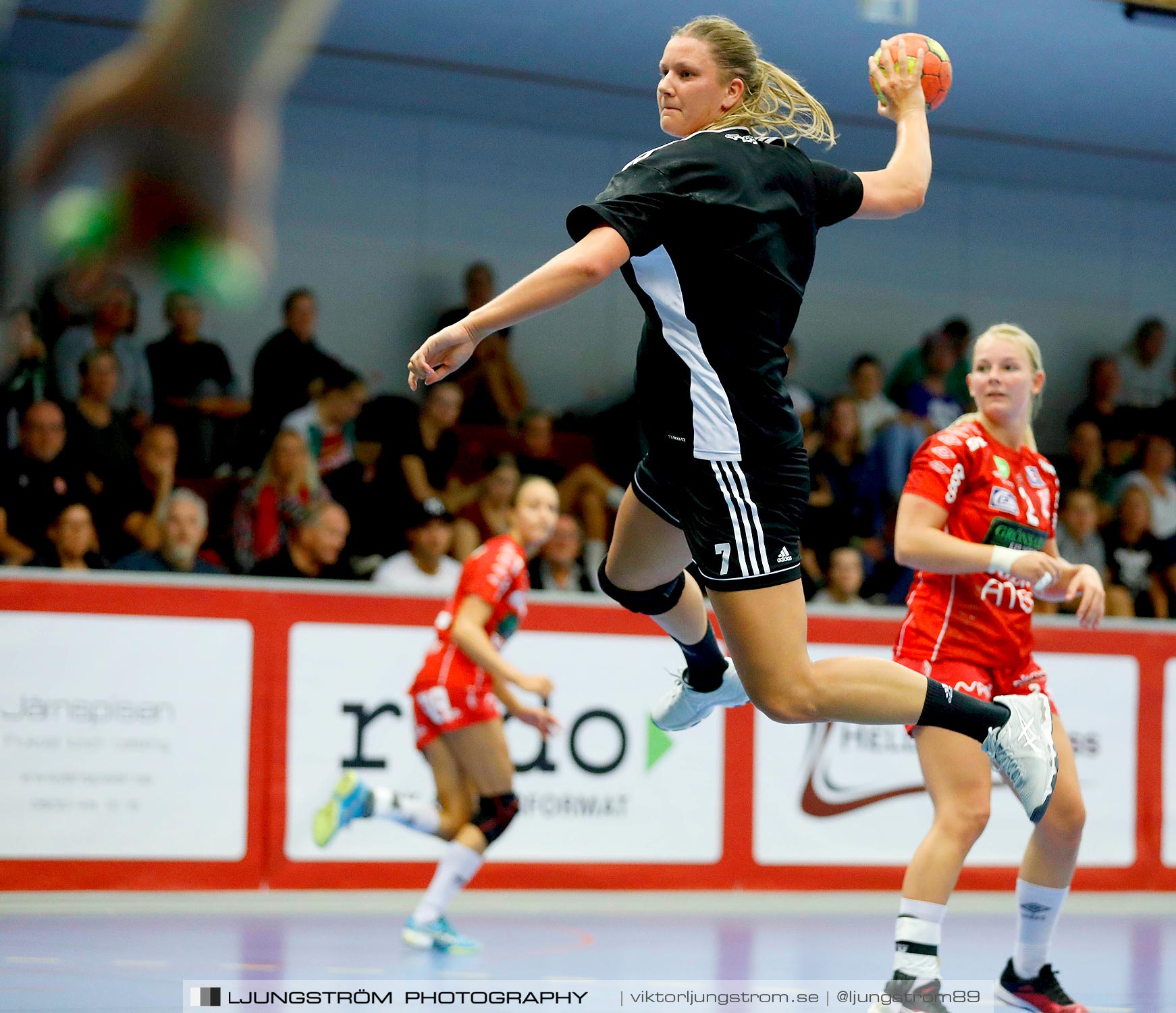 Annliz Cup Skövde HF-Ajax København 14-24,dam,Skövde Idrottshall,Skövde,Sverige,Handboll,,2019,224663