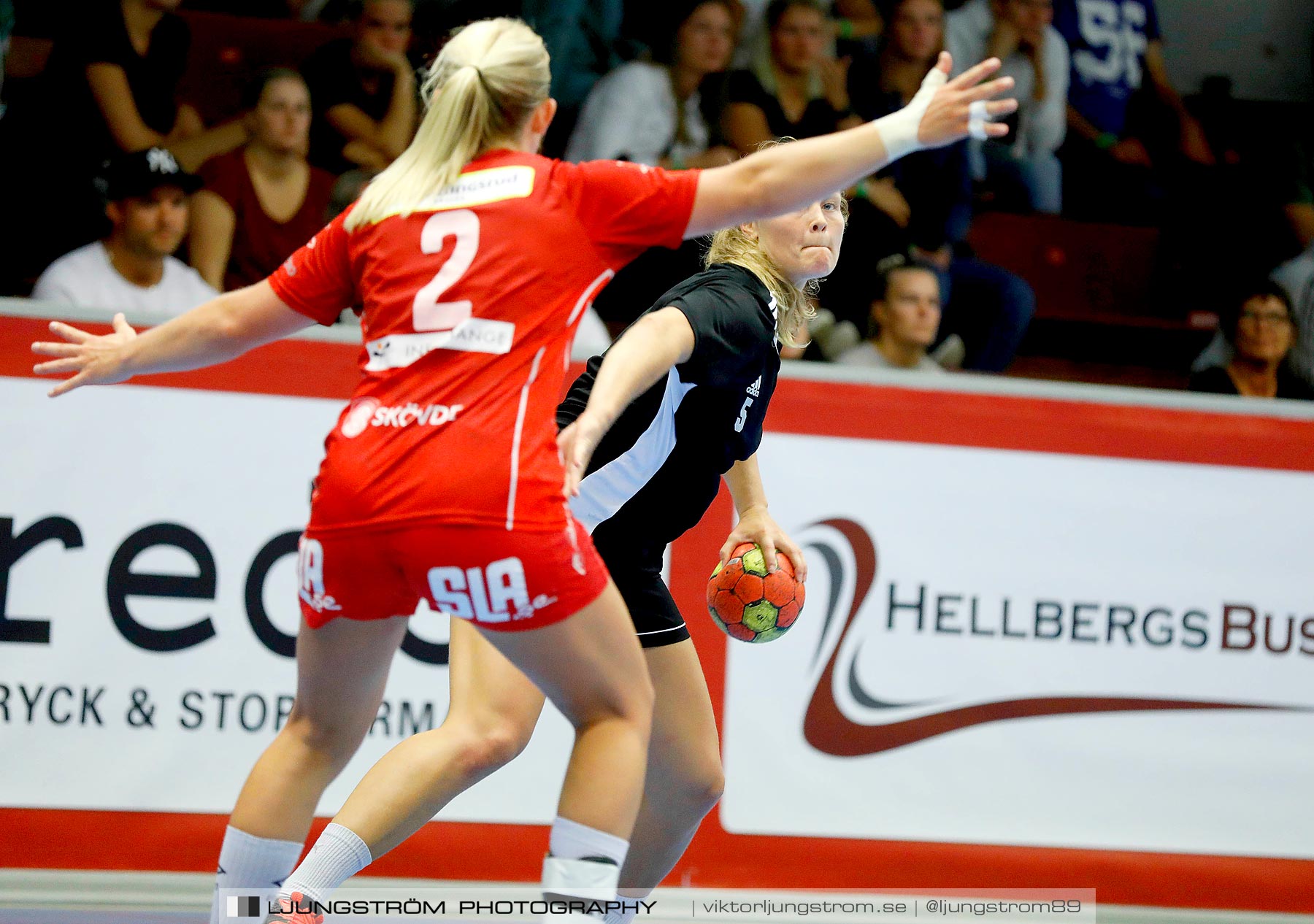 Annliz Cup Skövde HF-Ajax København 14-24,dam,Skövde Idrottshall,Skövde,Sverige,Handboll,,2019,224670