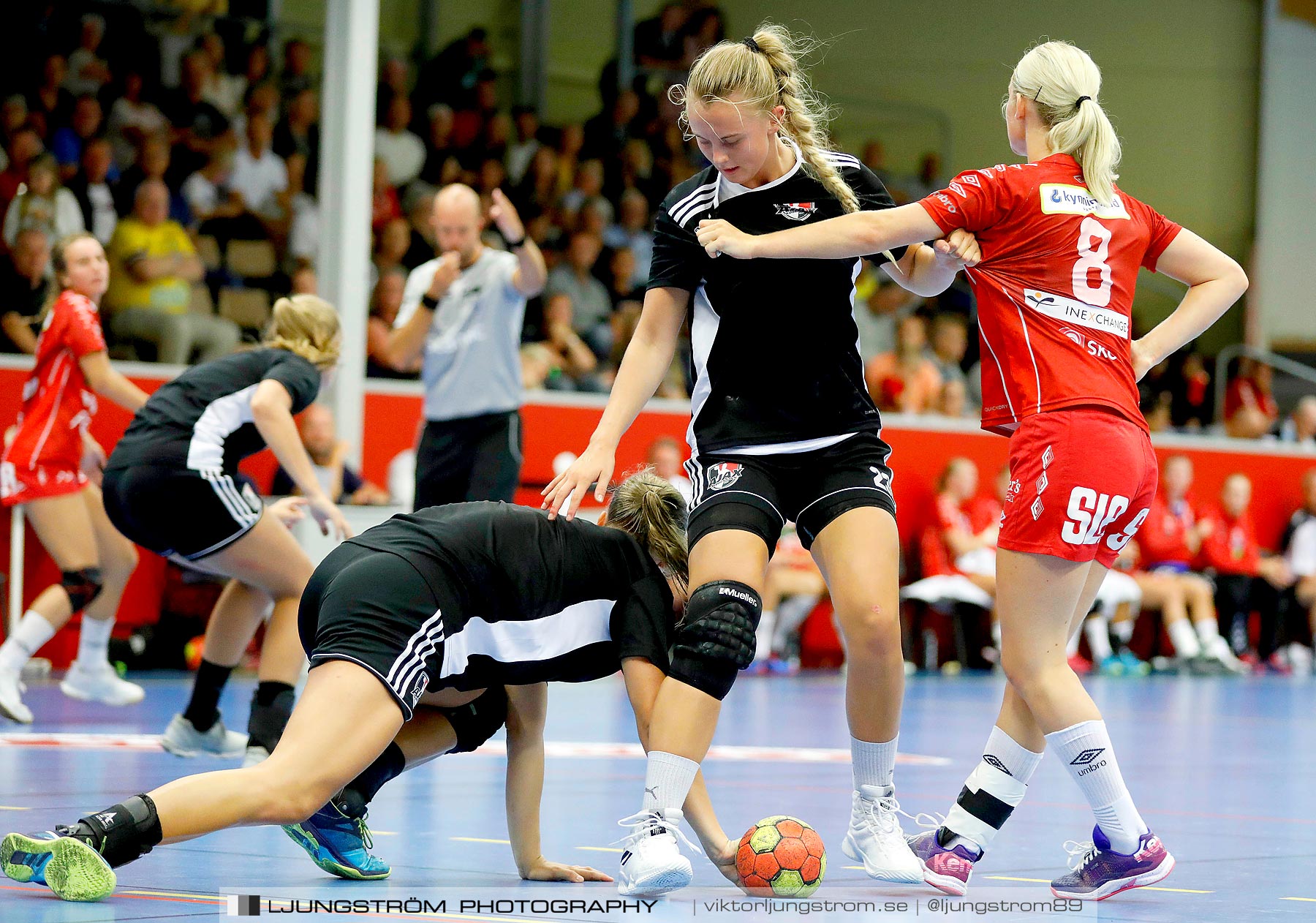 Annliz Cup Skövde HF-Ajax København 14-24,dam,Skövde Idrottshall,Skövde,Sverige,Handboll,,2019,224685