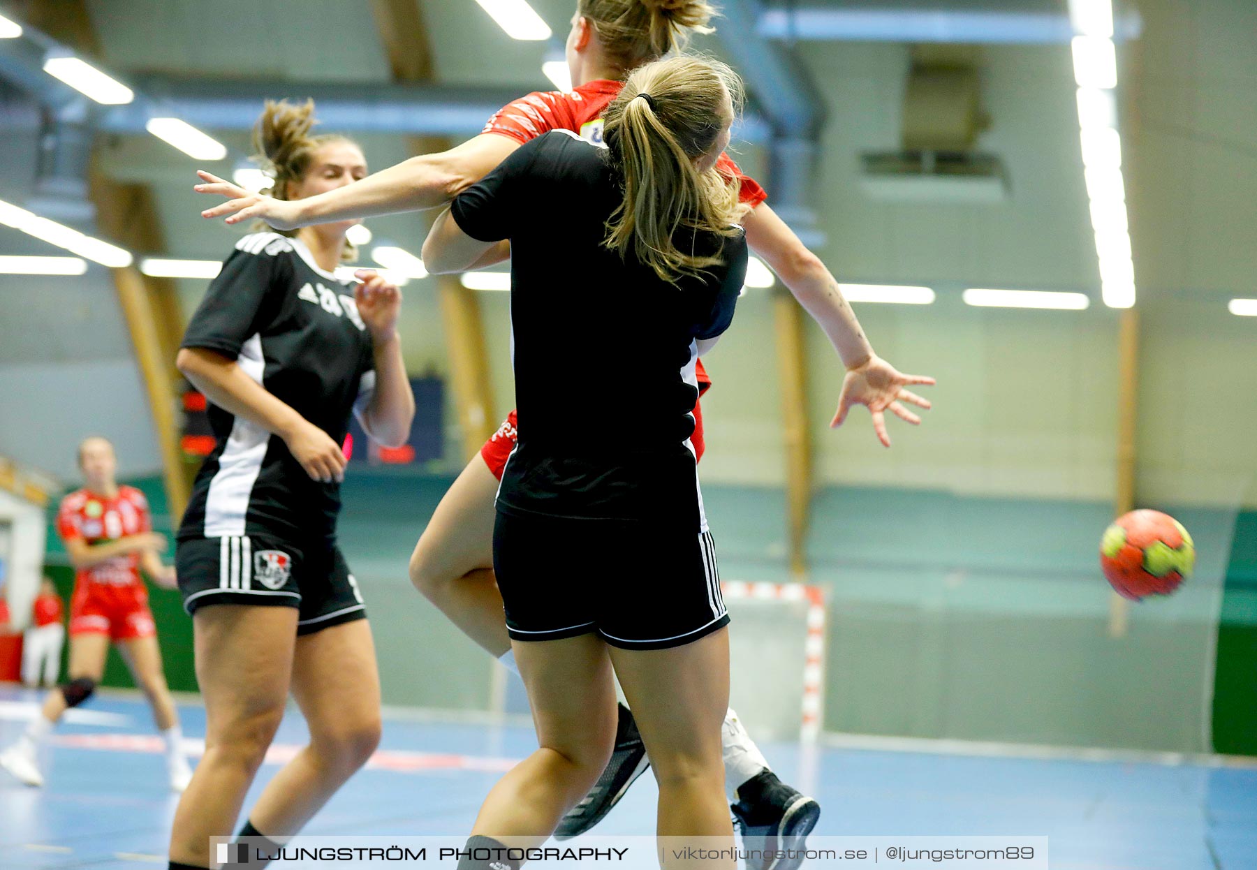 Annliz Cup Skövde HF-Ajax København 14-24,dam,Skövde Idrottshall,Skövde,Sverige,Handboll,,2019,224690