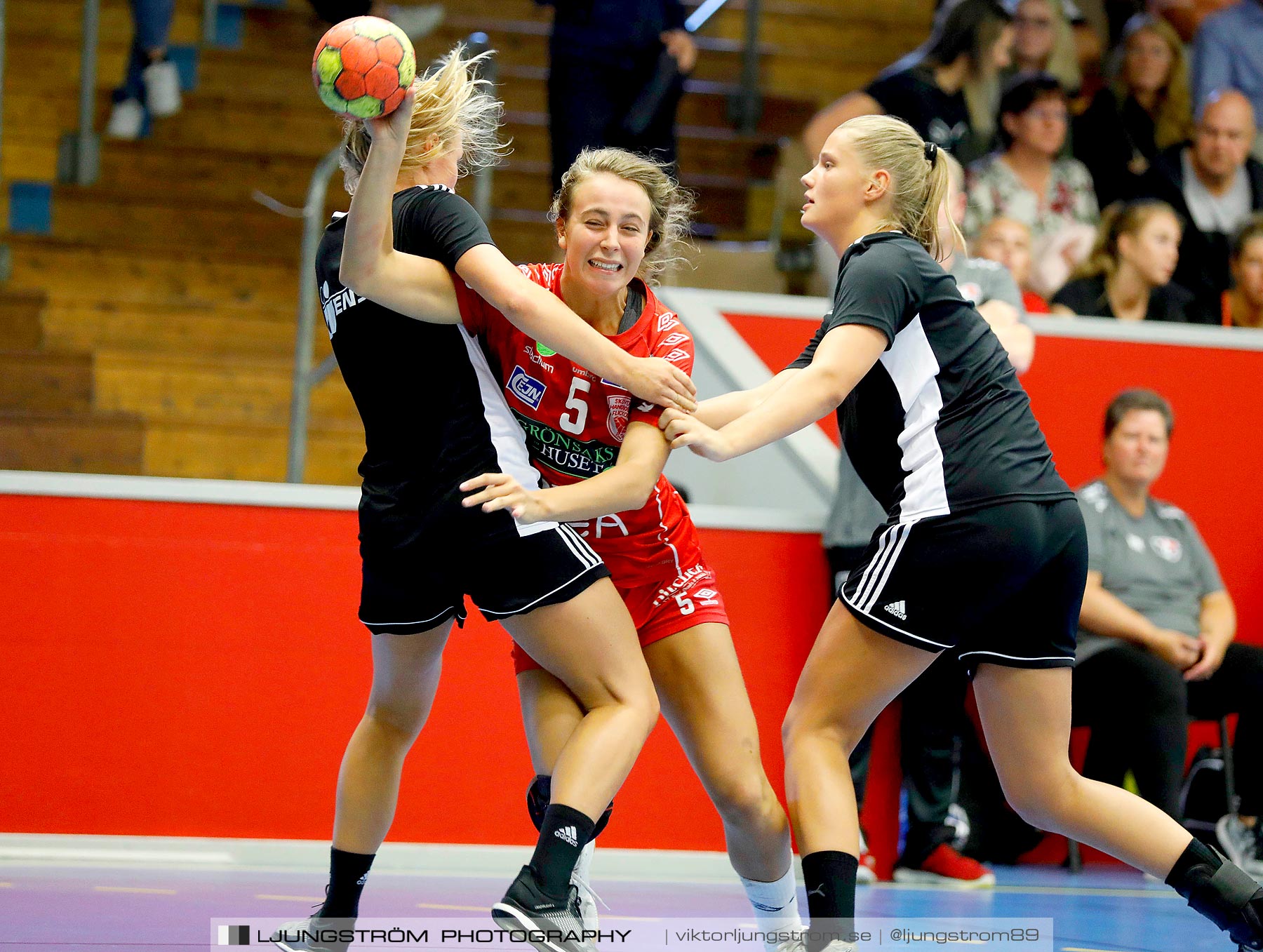 Annliz Cup Skövde HF-Ajax København 14-24,dam,Skövde Idrottshall,Skövde,Sverige,Handboll,,2019,224694