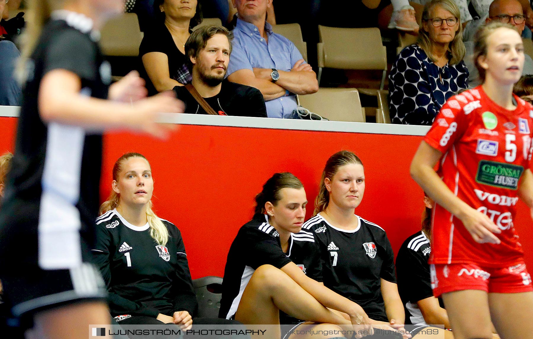 Annliz Cup Skövde HF-Ajax København 14-24,dam,Skövde Idrottshall,Skövde,Sverige,Handboll,,2019,224696