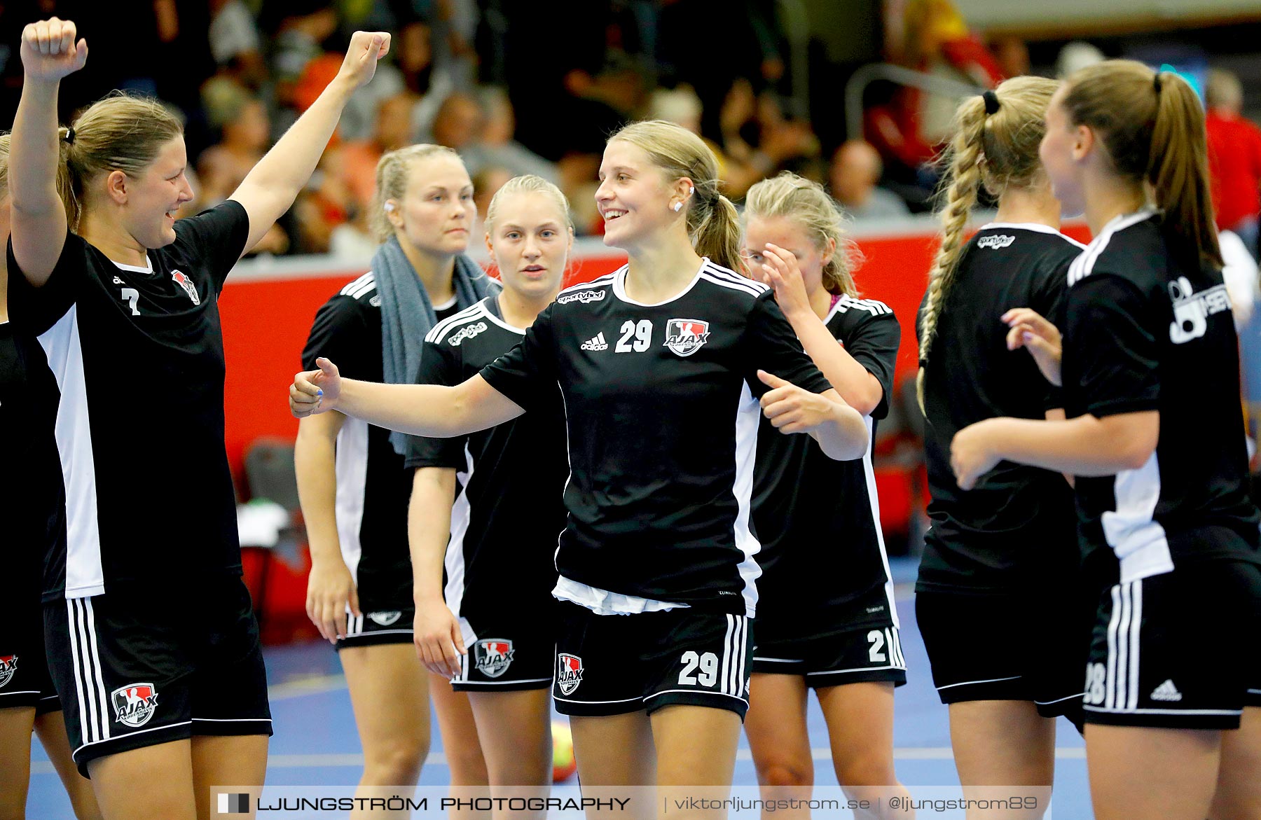 Annliz Cup Skövde HF-Ajax København 14-24,dam,Skövde Idrottshall,Skövde,Sverige,Handboll,,2019,224712